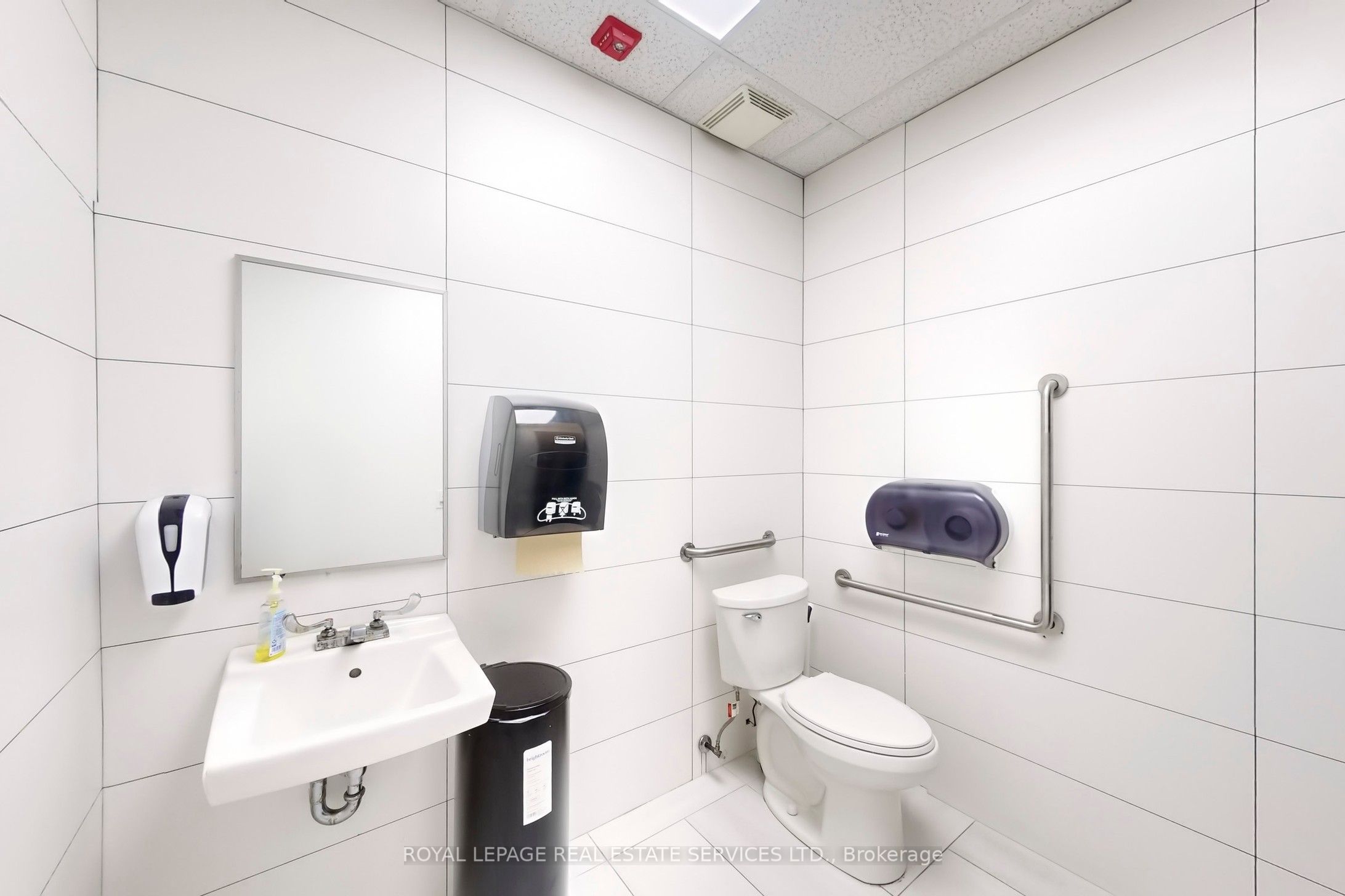 6045 Mavis Road Property Photo 21