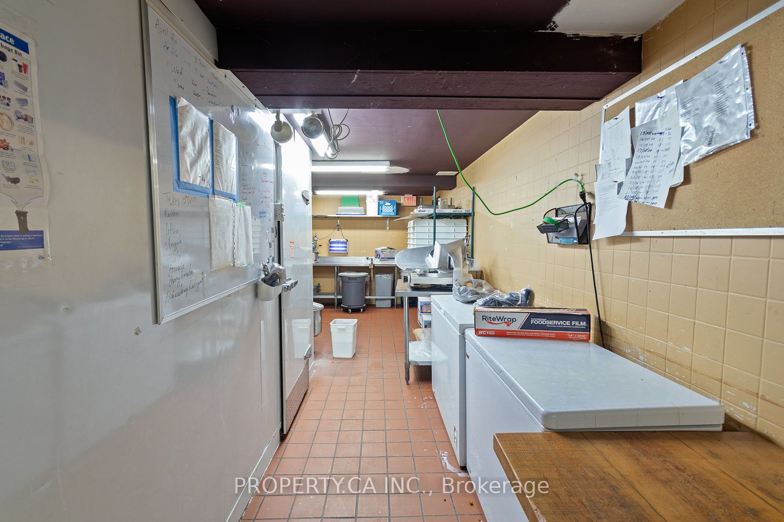 2312 Bloor Street Property Photo 18