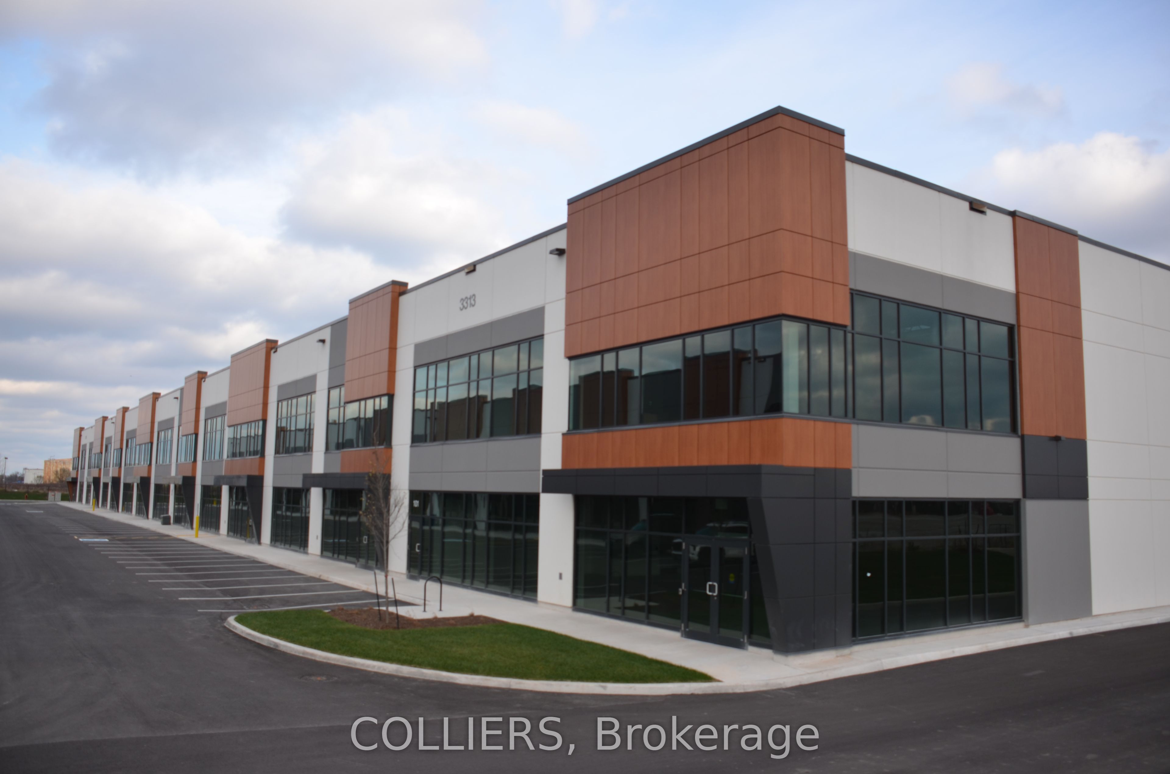 #b102 - 3313 Superior Court Property Photo 1
