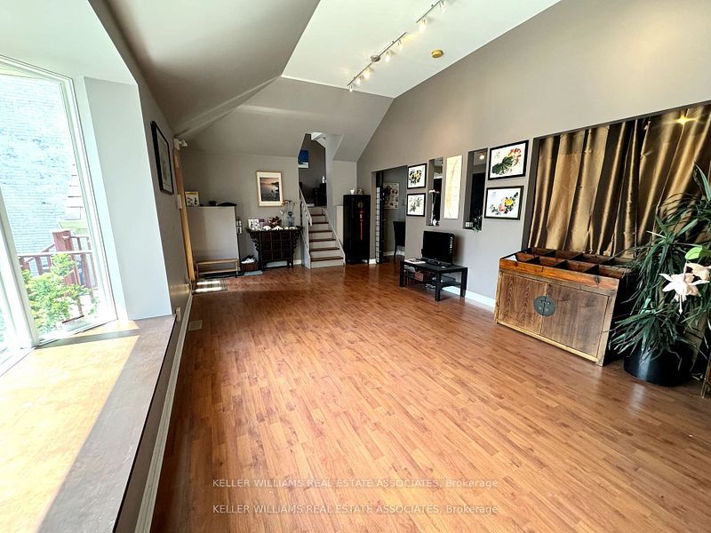 270 Lakeshore Road Property Photo 13