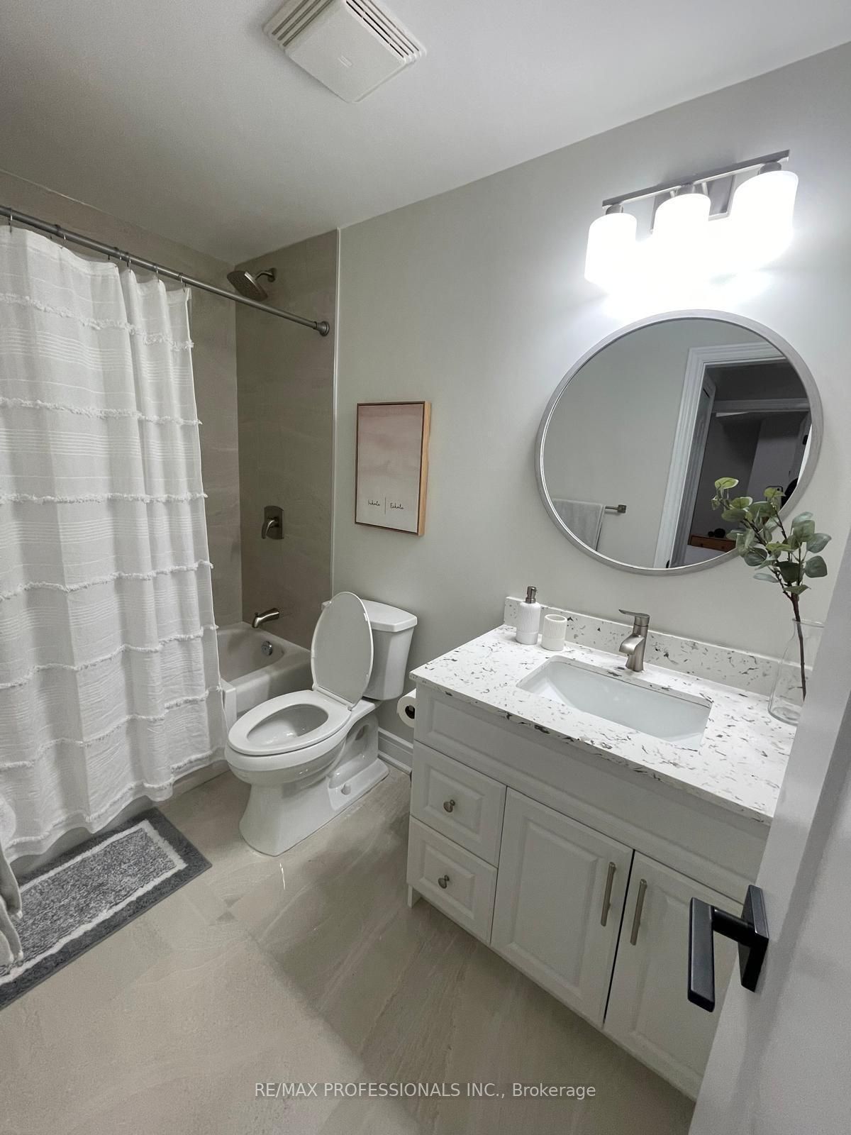 #133 - 601 Shoreline Drive Property Photo 8