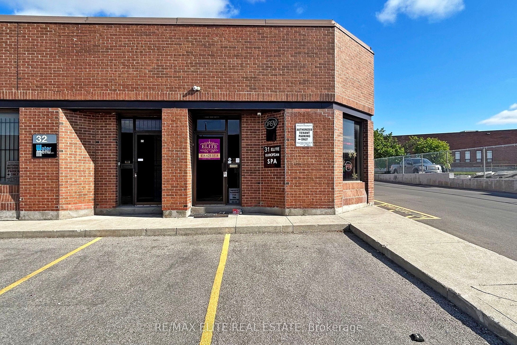 #31 - 4801 Keele Street Property Photo 1