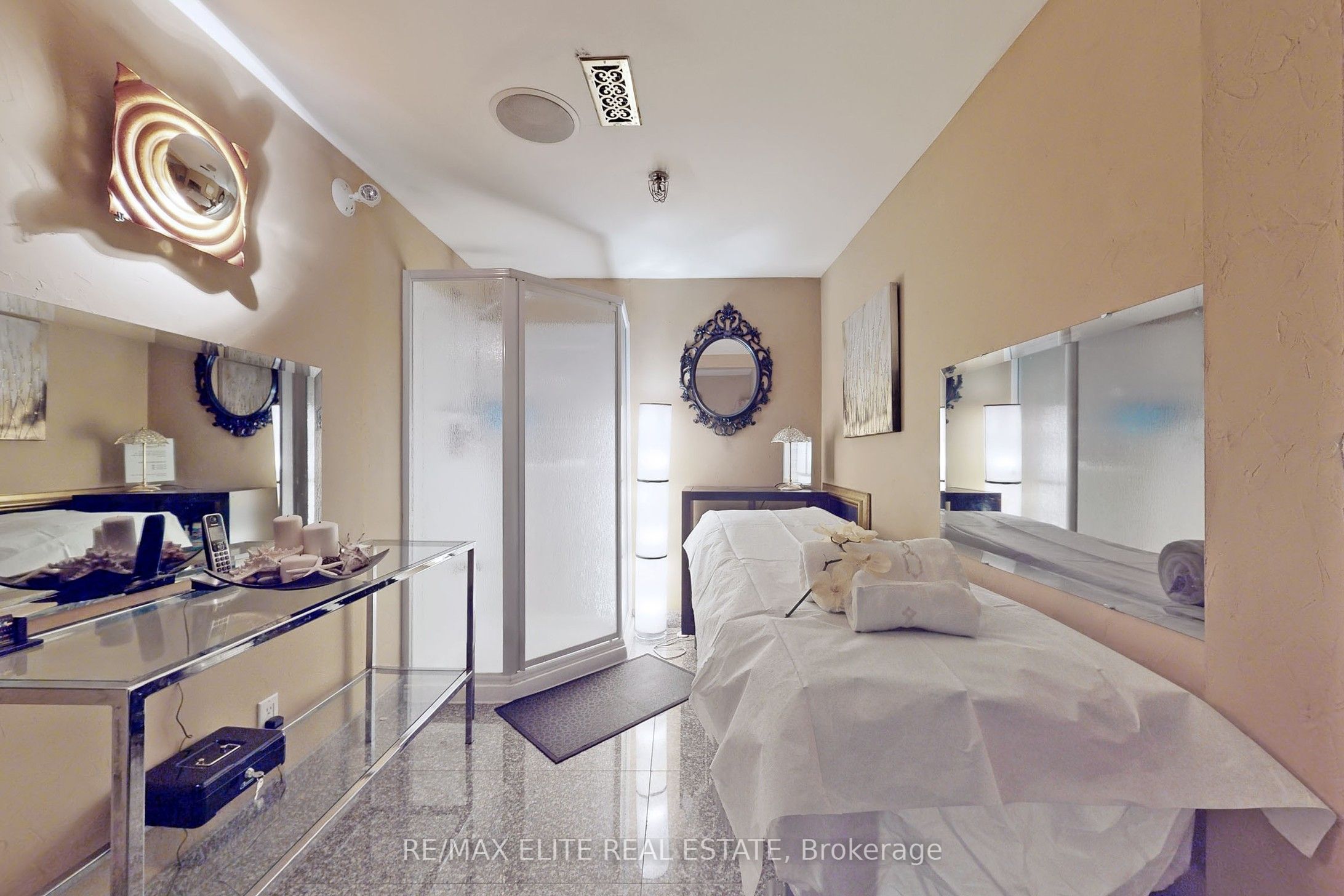 #31 - 4801 Keele Street Property Photo 10