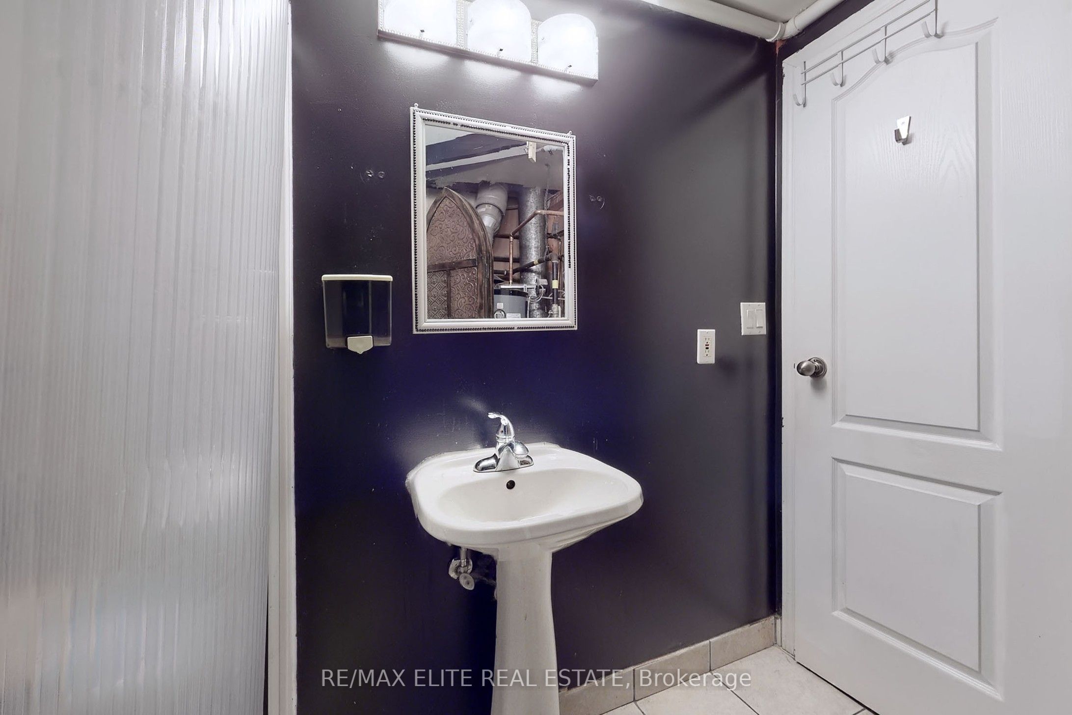 #31 - 4801 Keele Street Property Photo 16