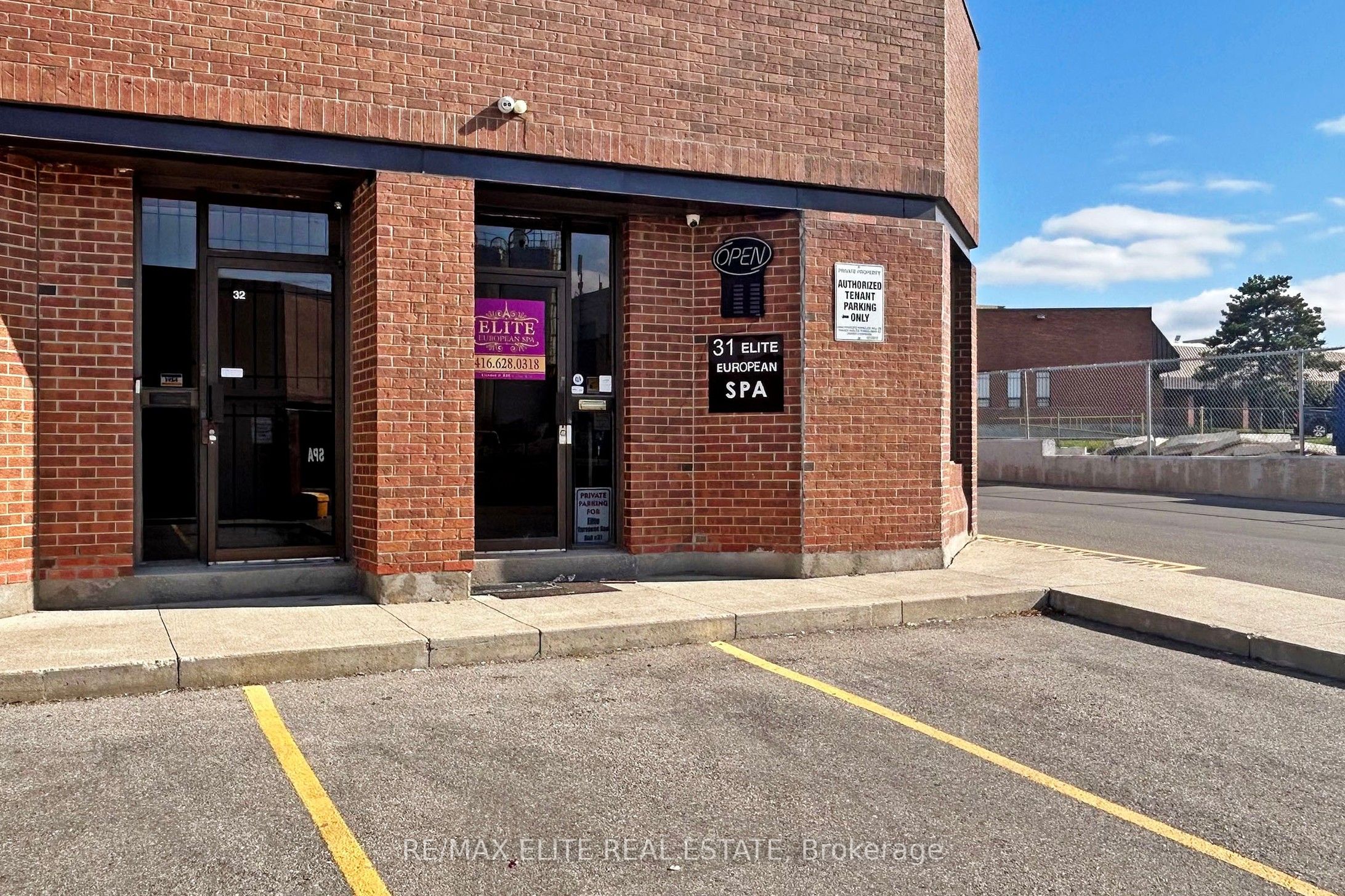 #31 - 4801 Keele Street Property Photo 29