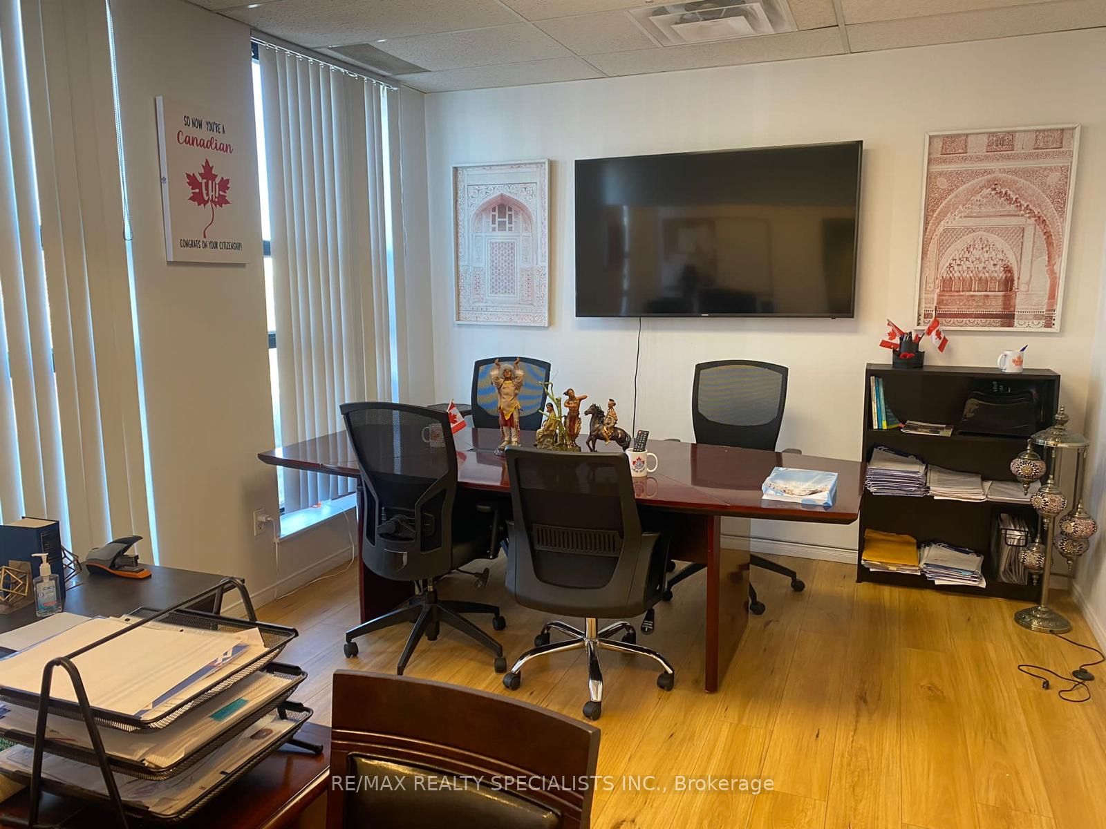 #101 - 2399 Cawthra Road Property Photo 8