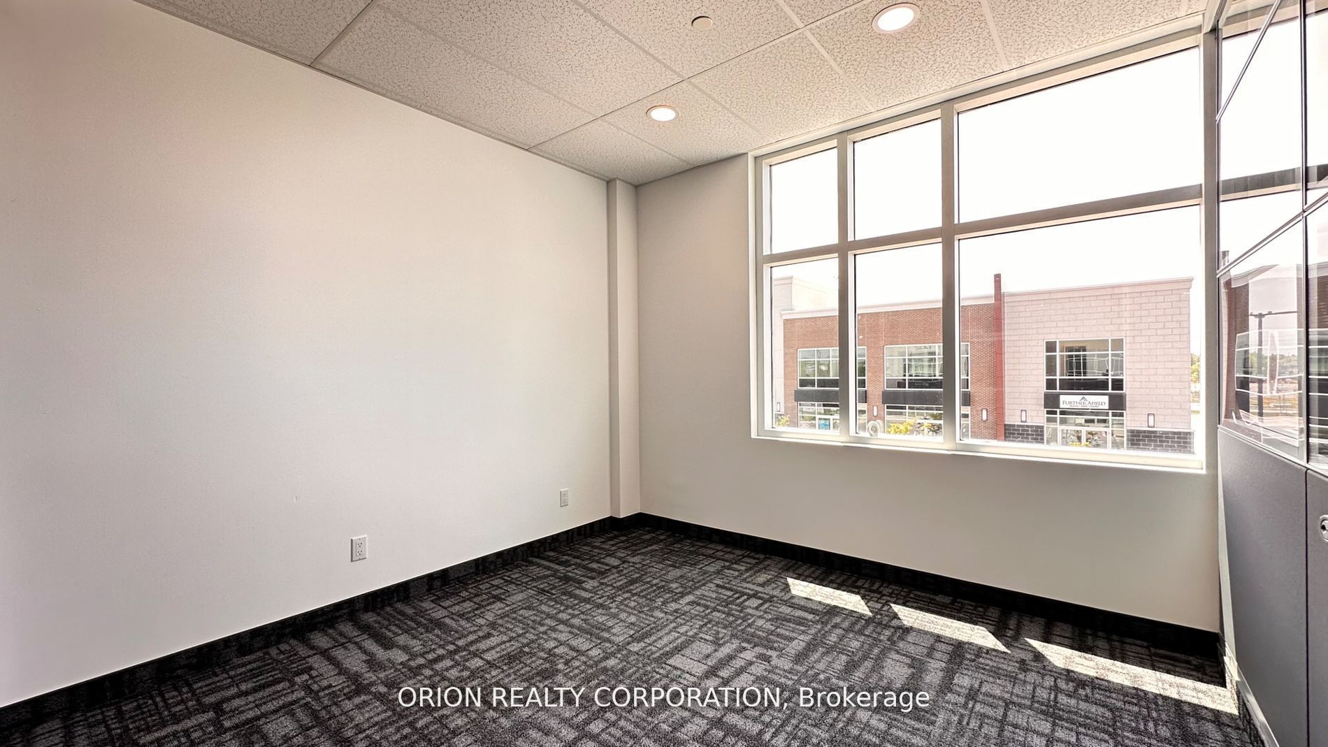 #213 - 3465 Rebecca Street Property Photo 8