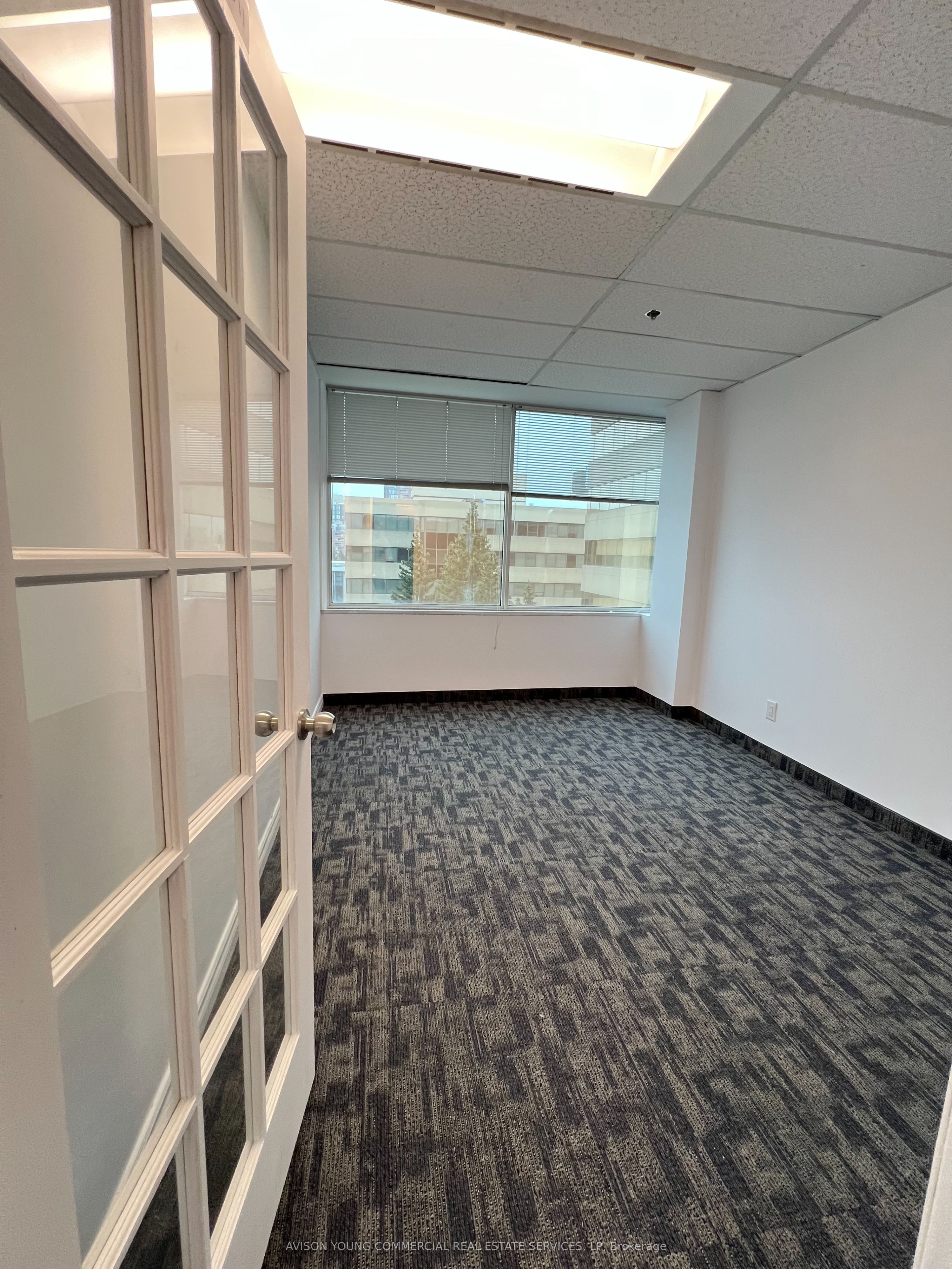 #403 - 970 Lawrence Avenue Property Photo 2