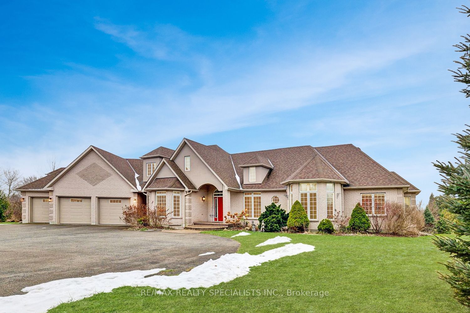 7 Deer Run Crescent Property Photo