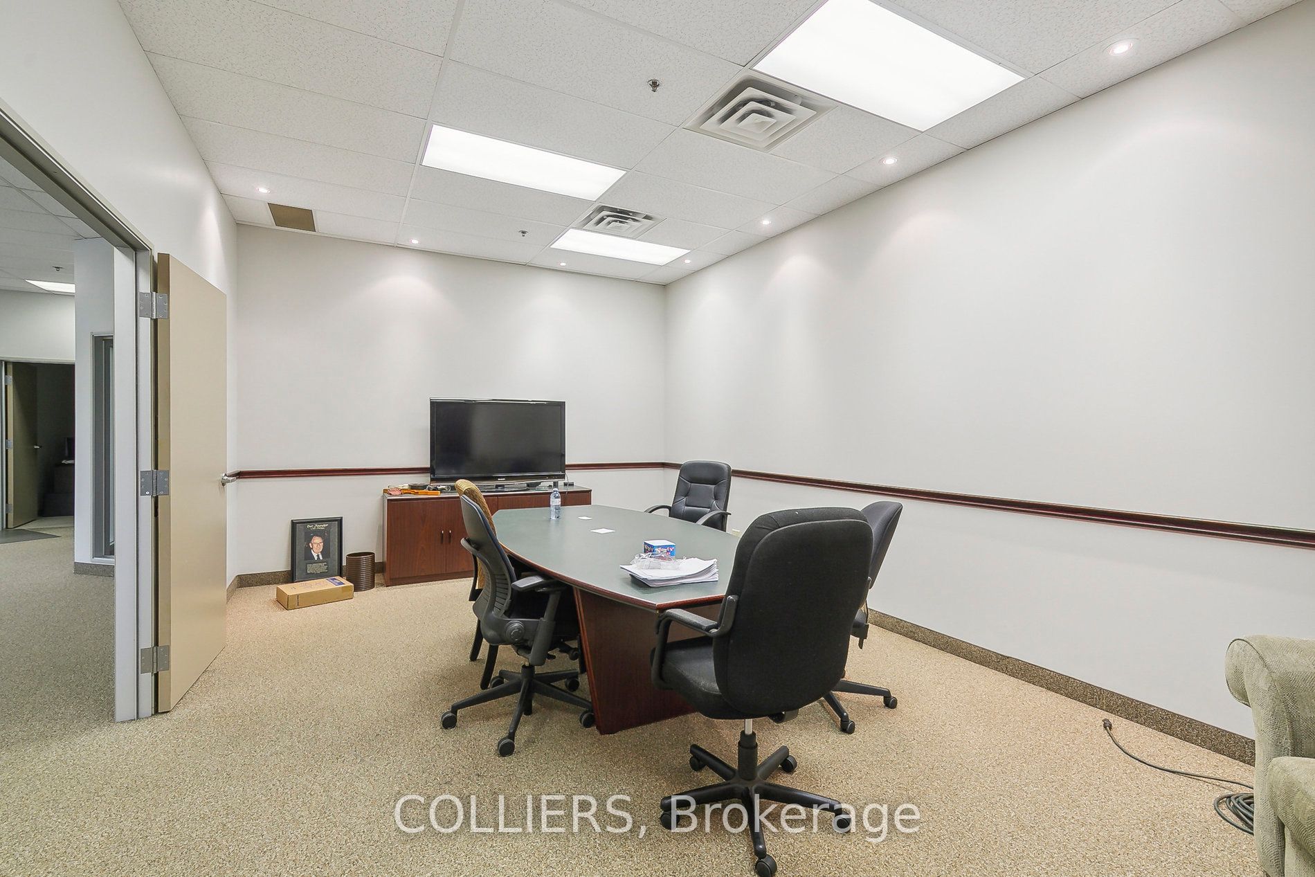 #4 - 1050 Pachino Court Property Photo 8