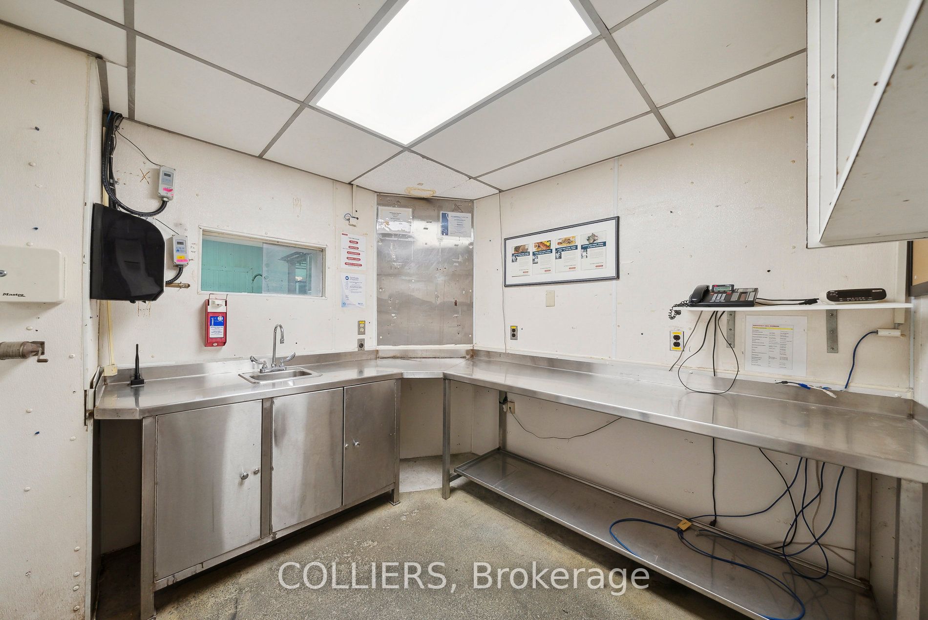 2396 Stanfield Road Property Photo 6