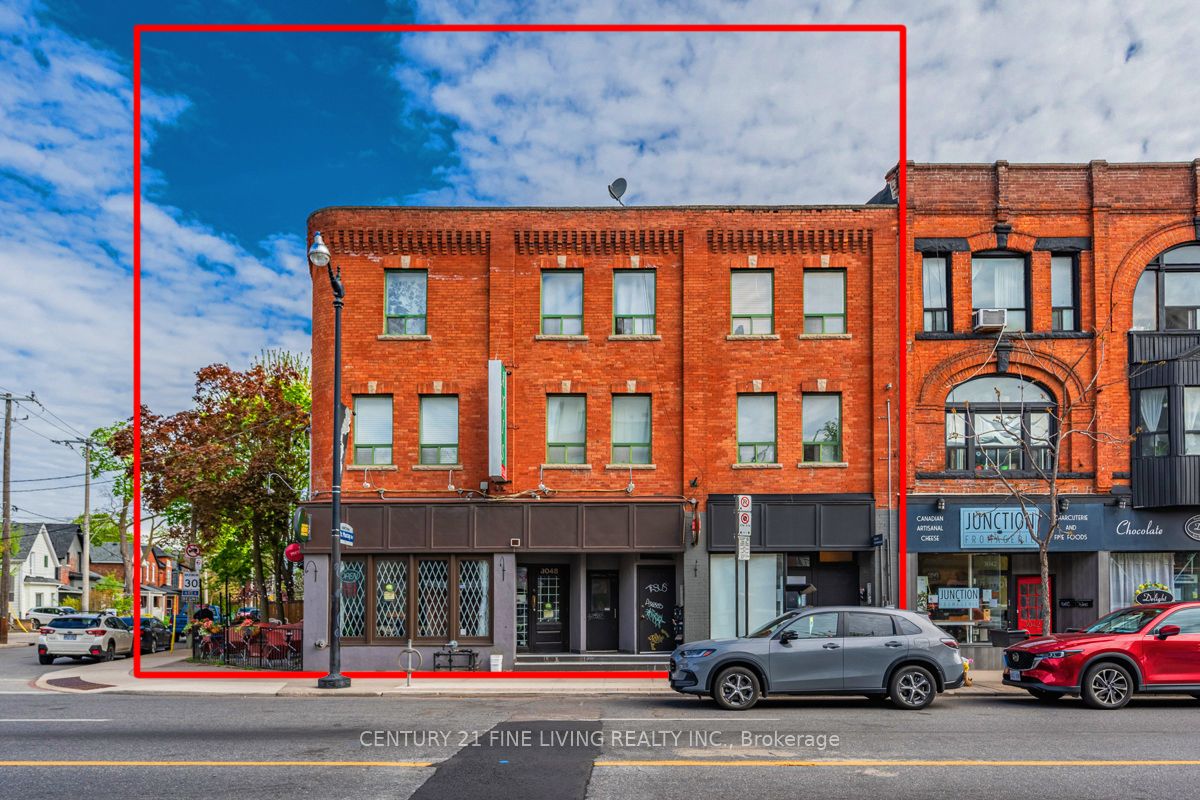 3048 Dundas Street Property Photo 2
