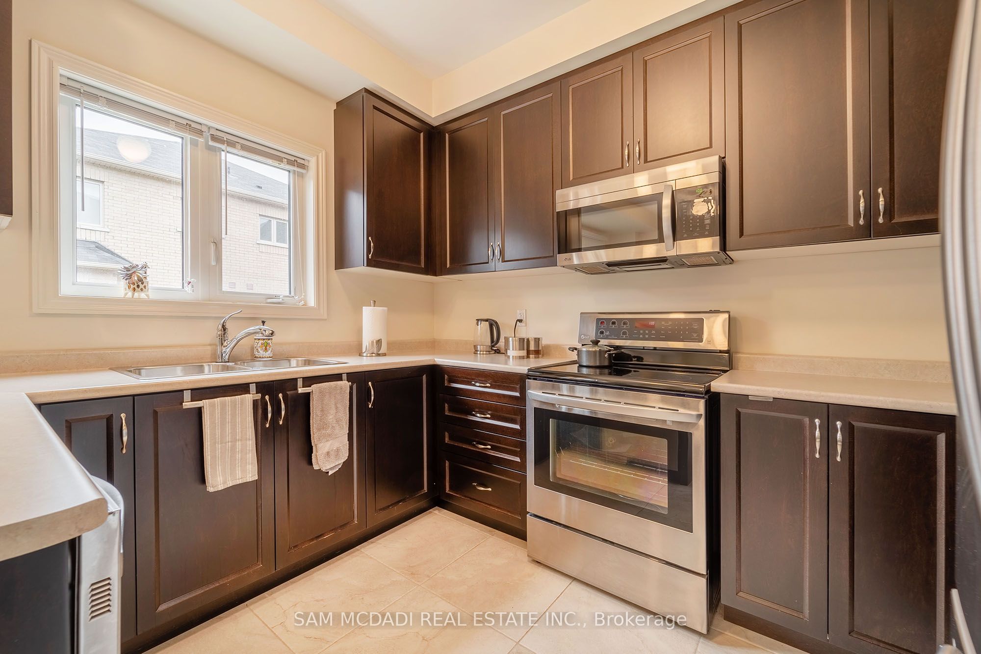 574 Settlers Road Property Photo 10