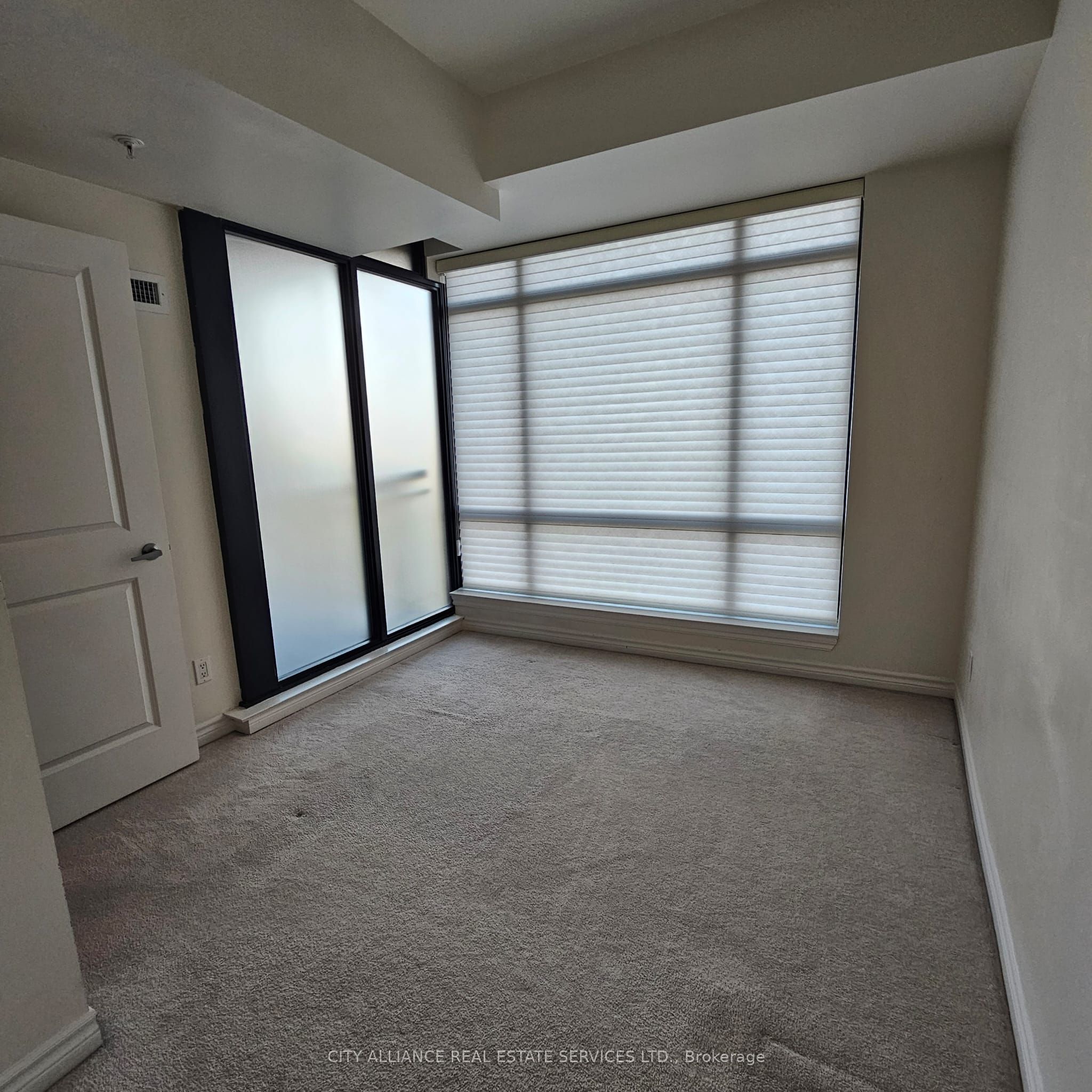 2522 Keele Street 512 Property Photo 15