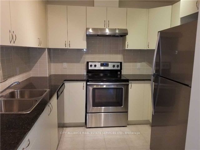 2522 Keele Street 512 Property Photo 28