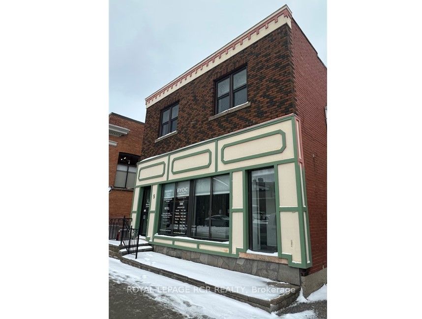 #main - 5 Mill Street Property Photo 10