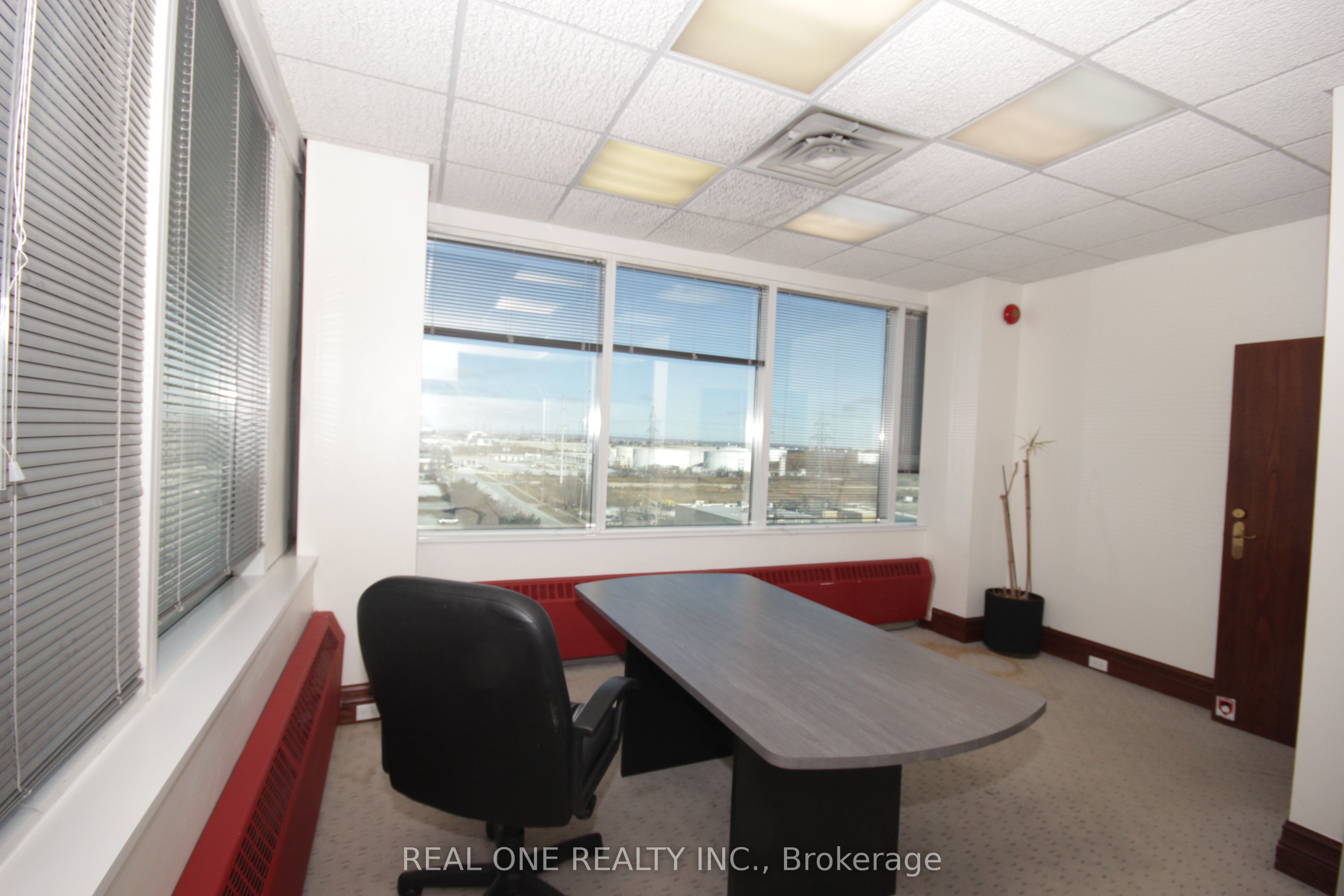 #601 - 1280 Finch Avenue Property Photo 8