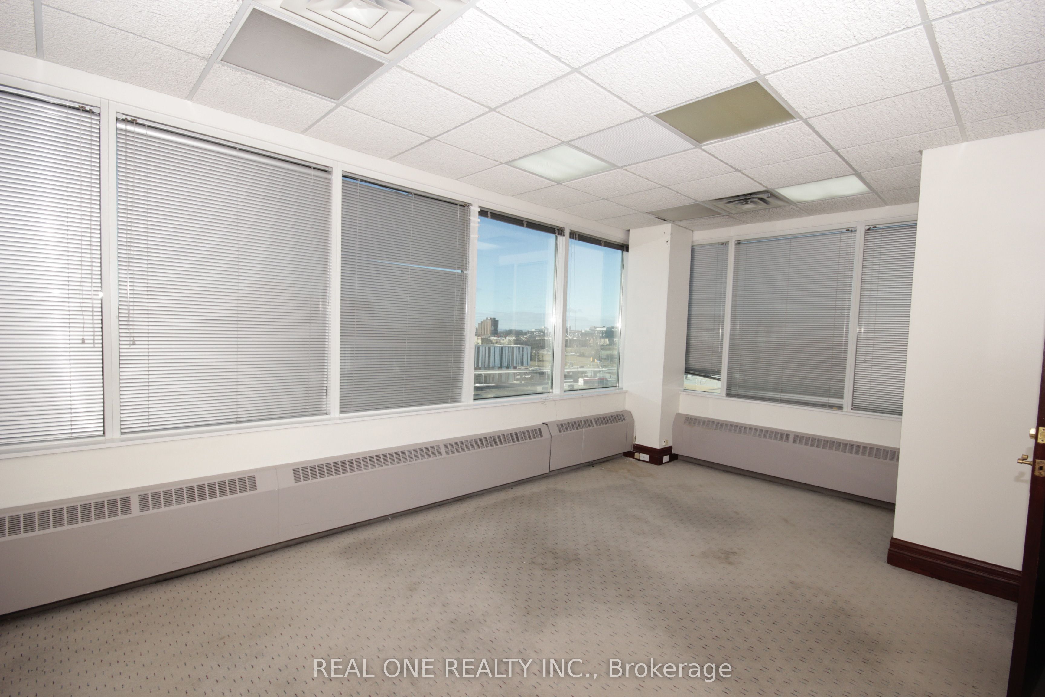 #601 - 1280 Finch Avenue Property Photo 12