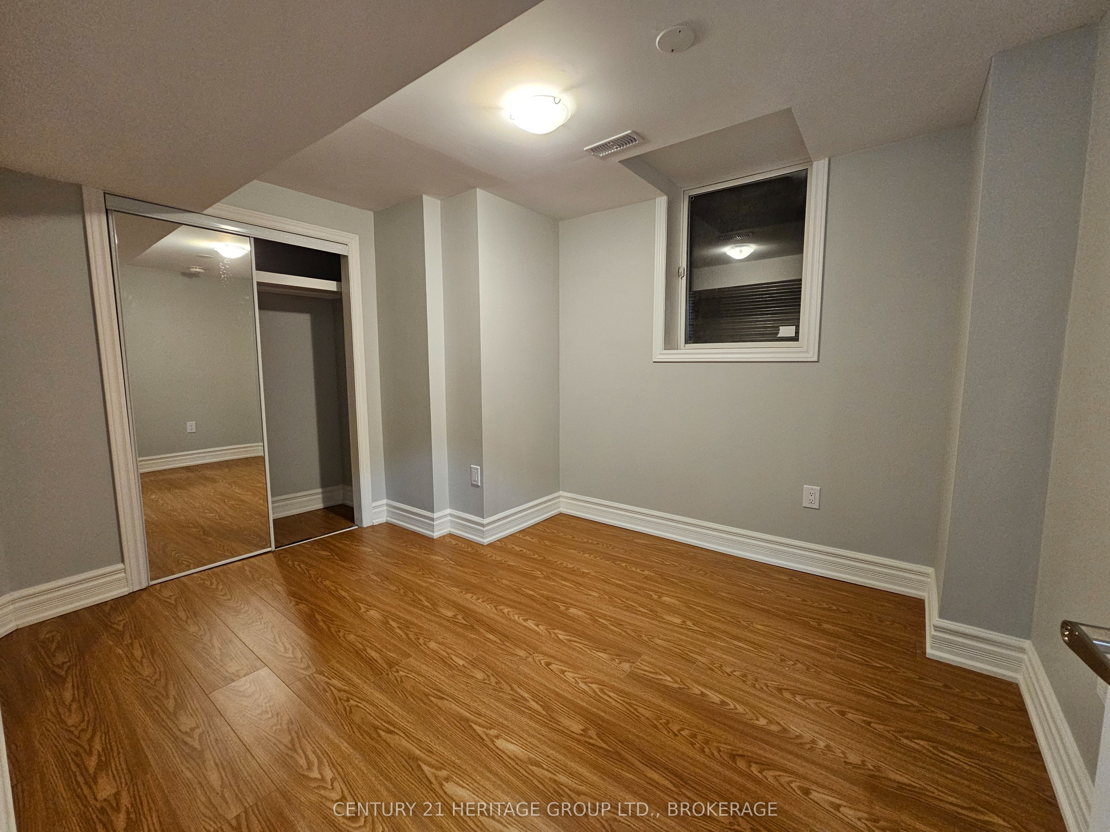 1263 Rolph Terrace B Property Photo 5