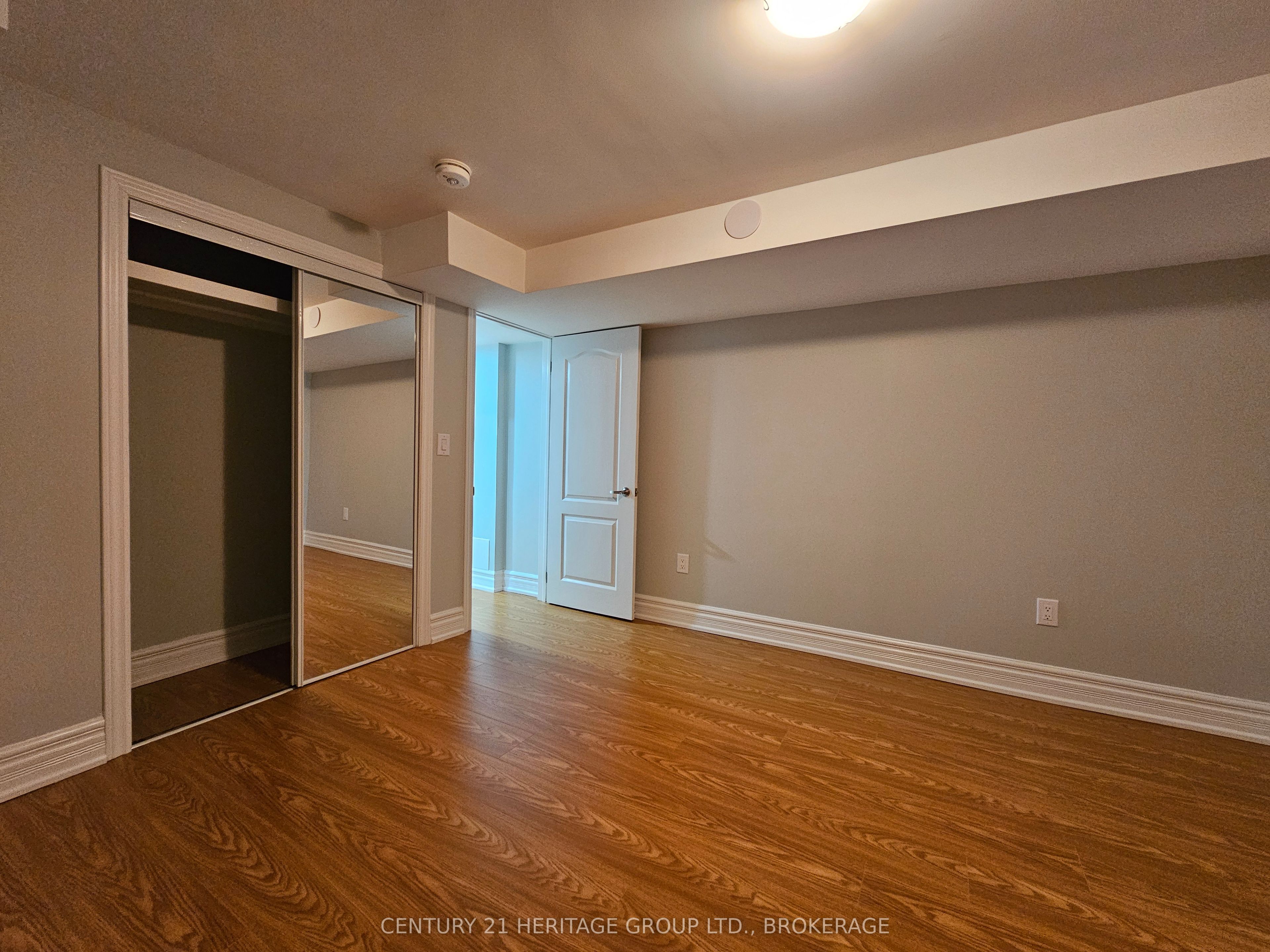 1263 Rolph Terrace B Property Photo 9