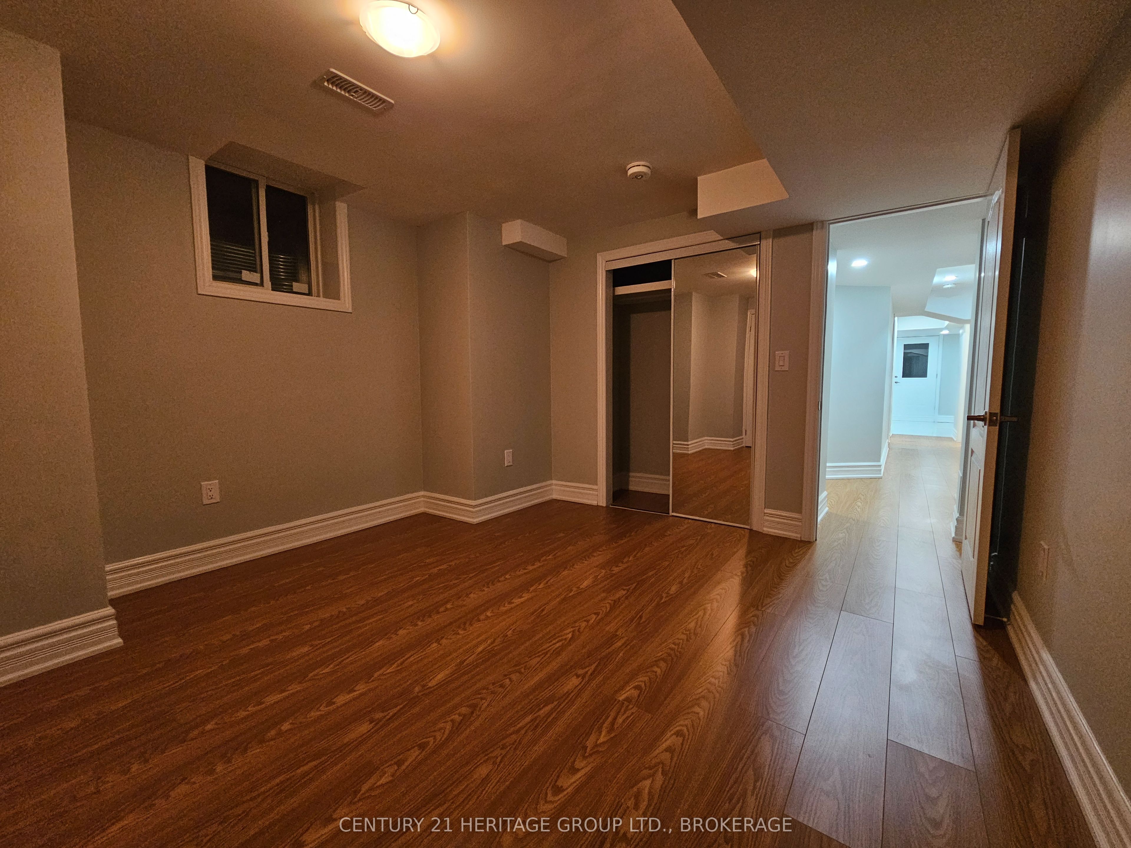1263 Rolph Terrace B Property Photo 10