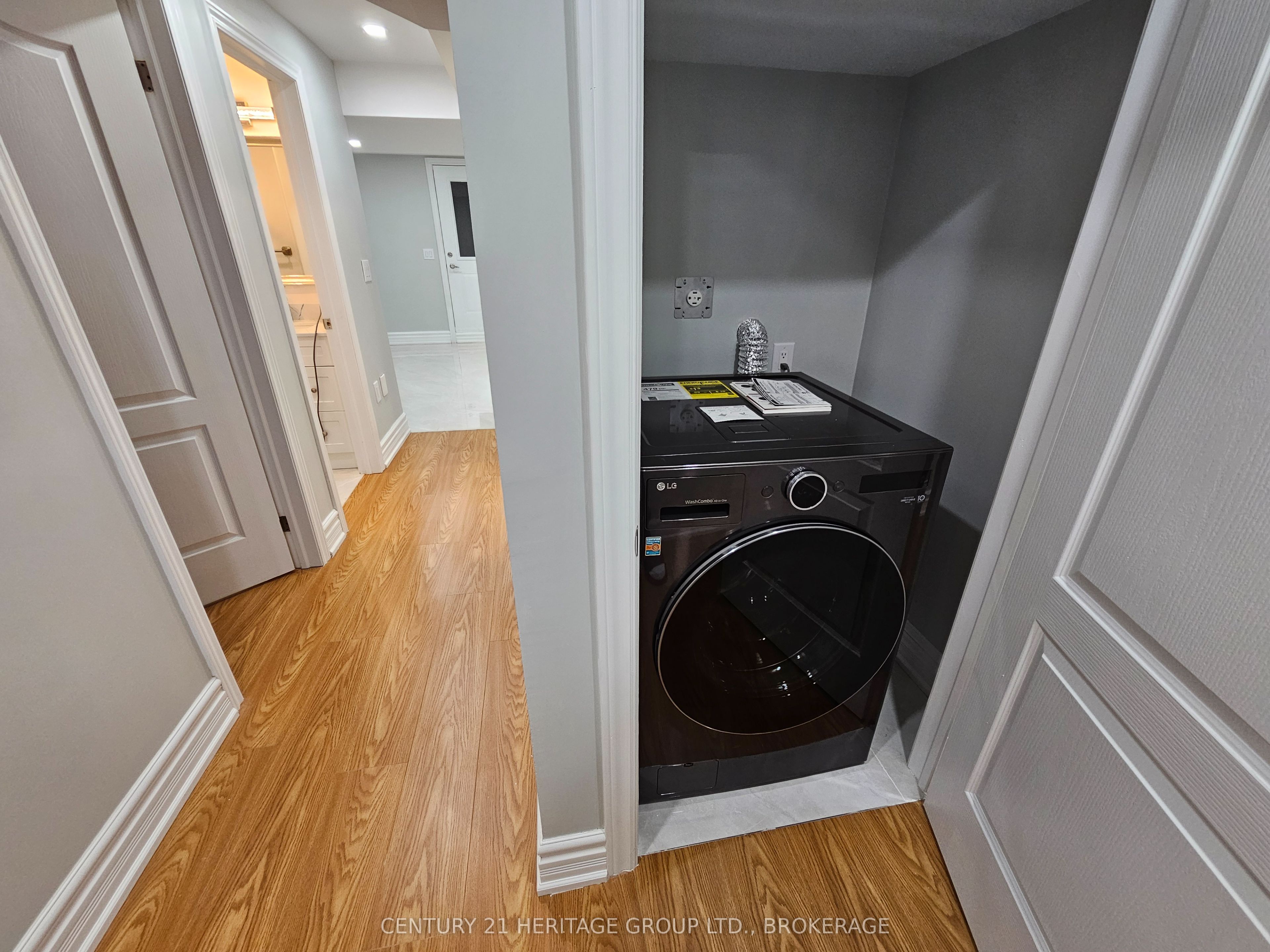 1263 Rolph Terrace B Property Photo 16