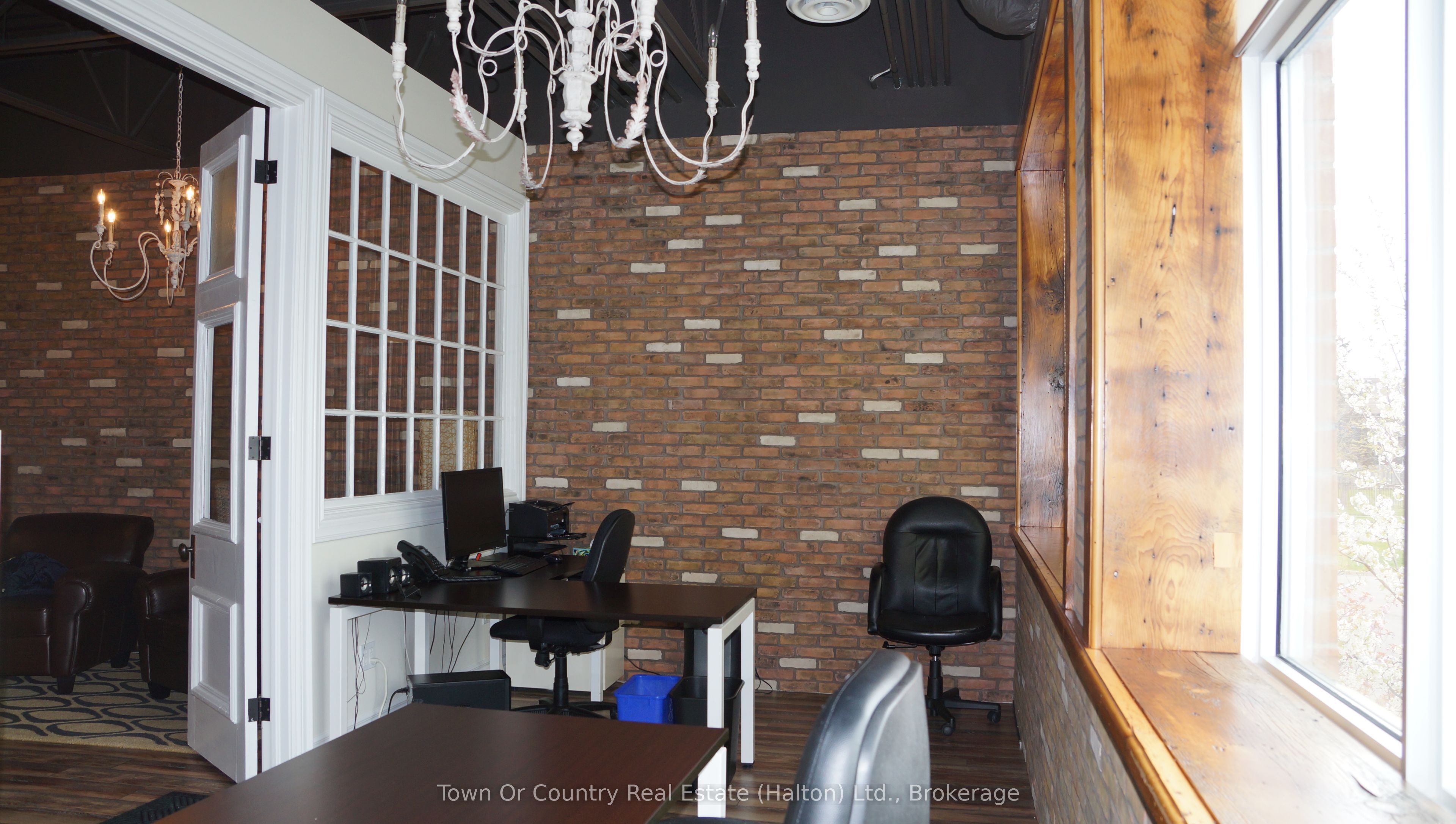 #226 - 336 Bronte Street Property Photo 17