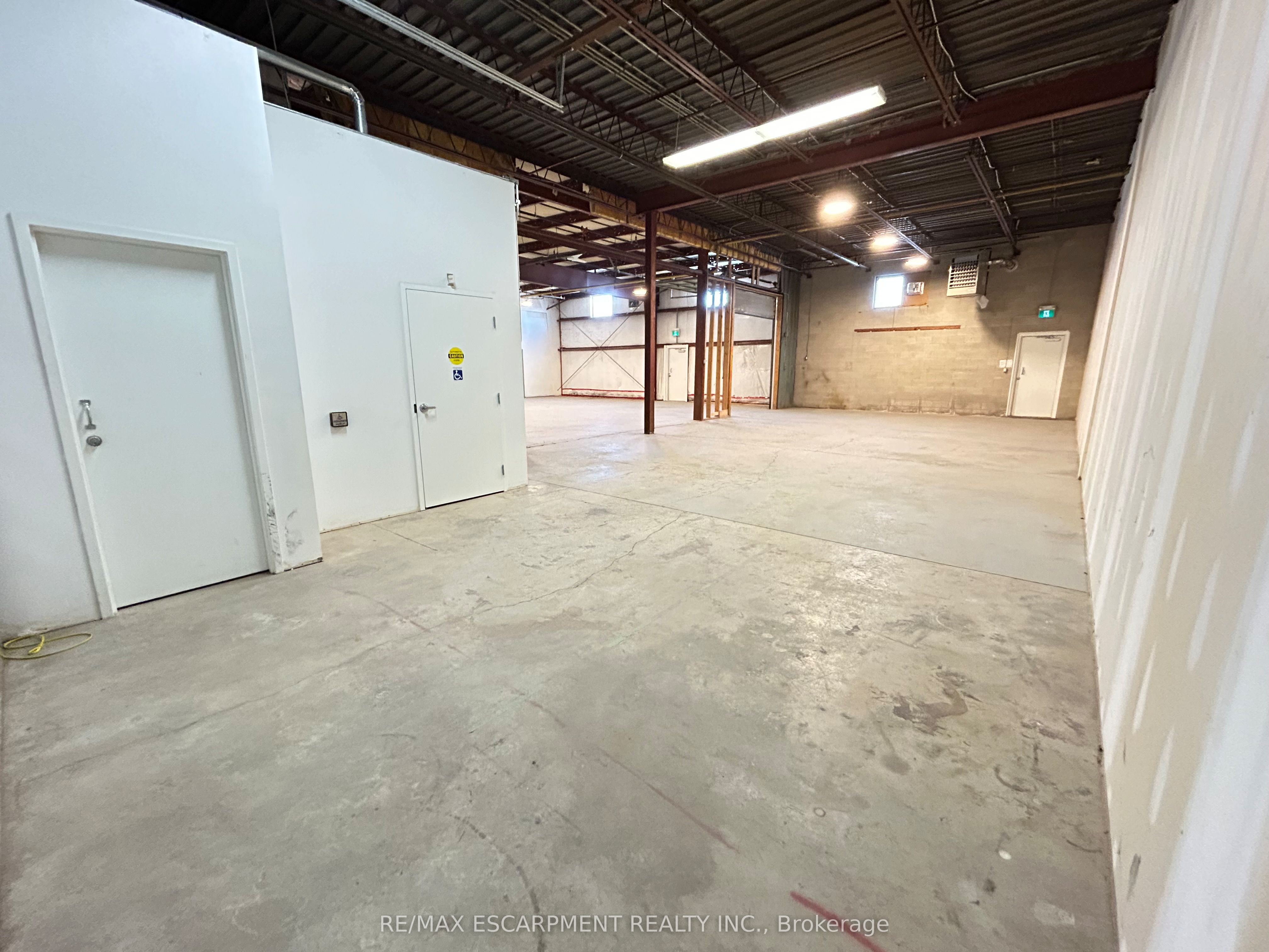 #3a - 79 Mountainview Road Property Photo 4