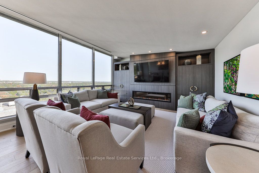 #ph2 - 2170 Marine Drive Property Photo 5