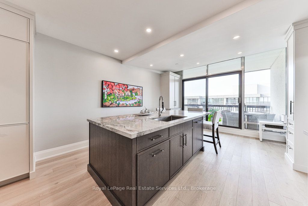 #ph2 - 2170 Marine Drive Property Photo 11