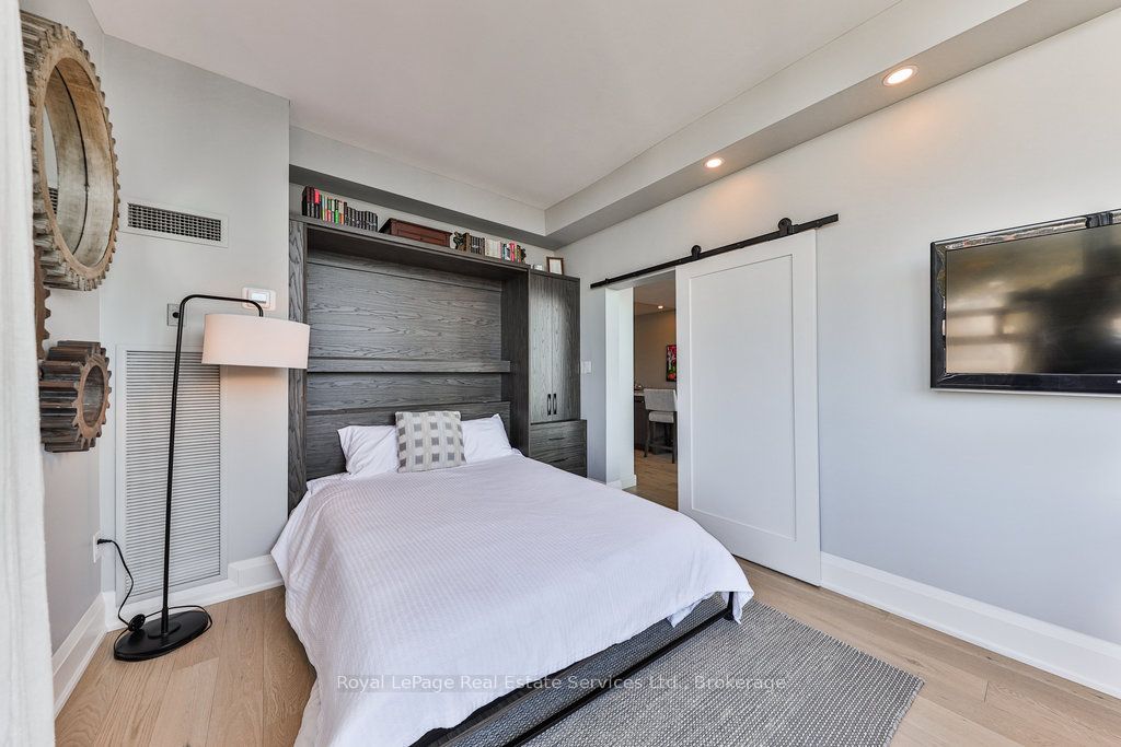 #ph2 - 2170 Marine Drive Property Photo 14