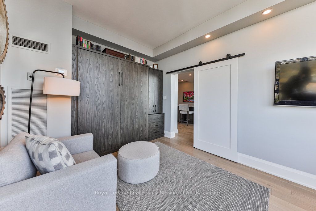 #ph2 - 2170 Marine Drive Property Photo 15