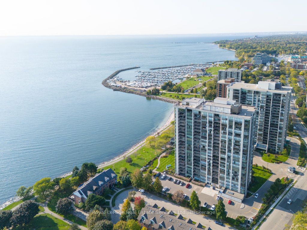 #ph2 - 2170 Marine Drive Property Photo 32