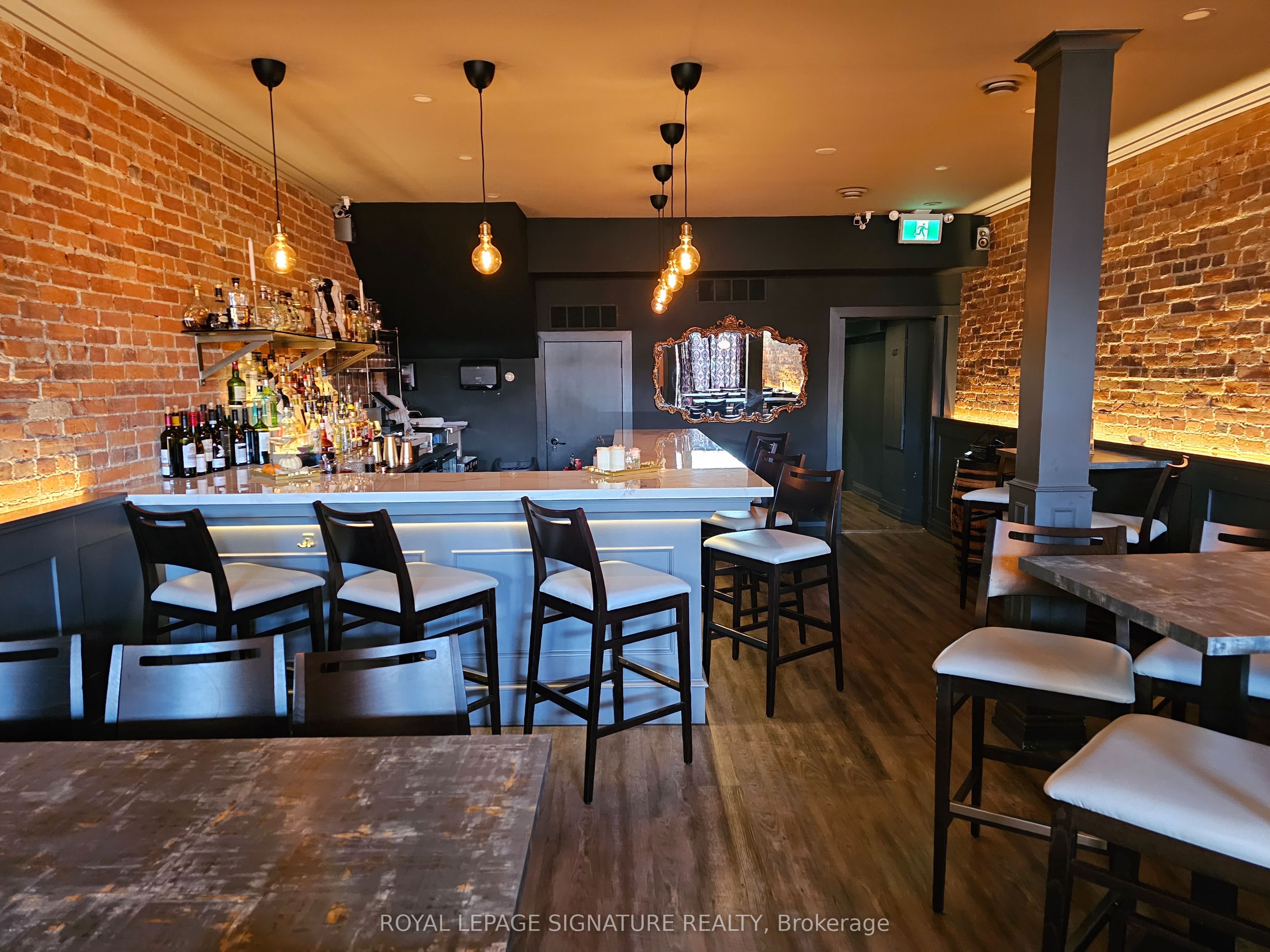 23 Queen Street Property Photo 8