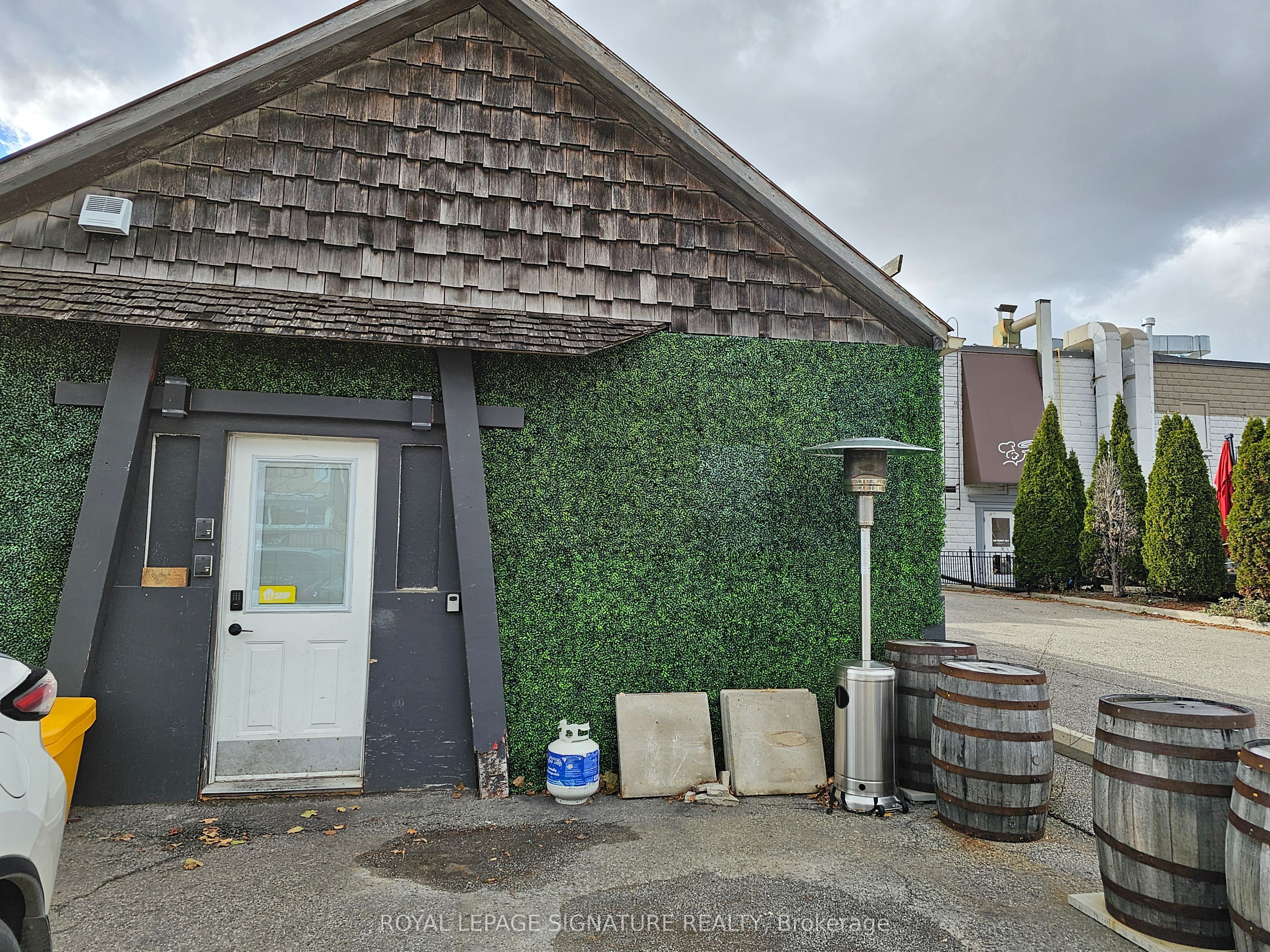 23 Queen Street Property Photo 21