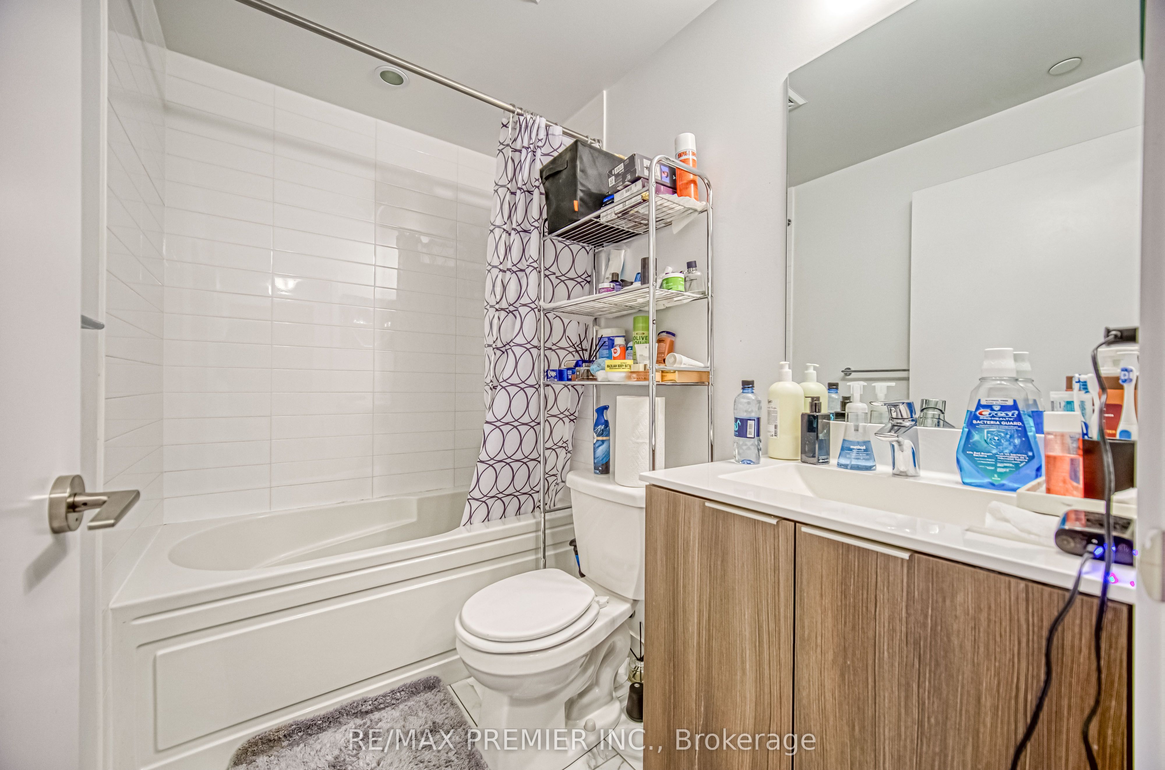 30 Shore Breeze Drive 2712 Property Photo 24