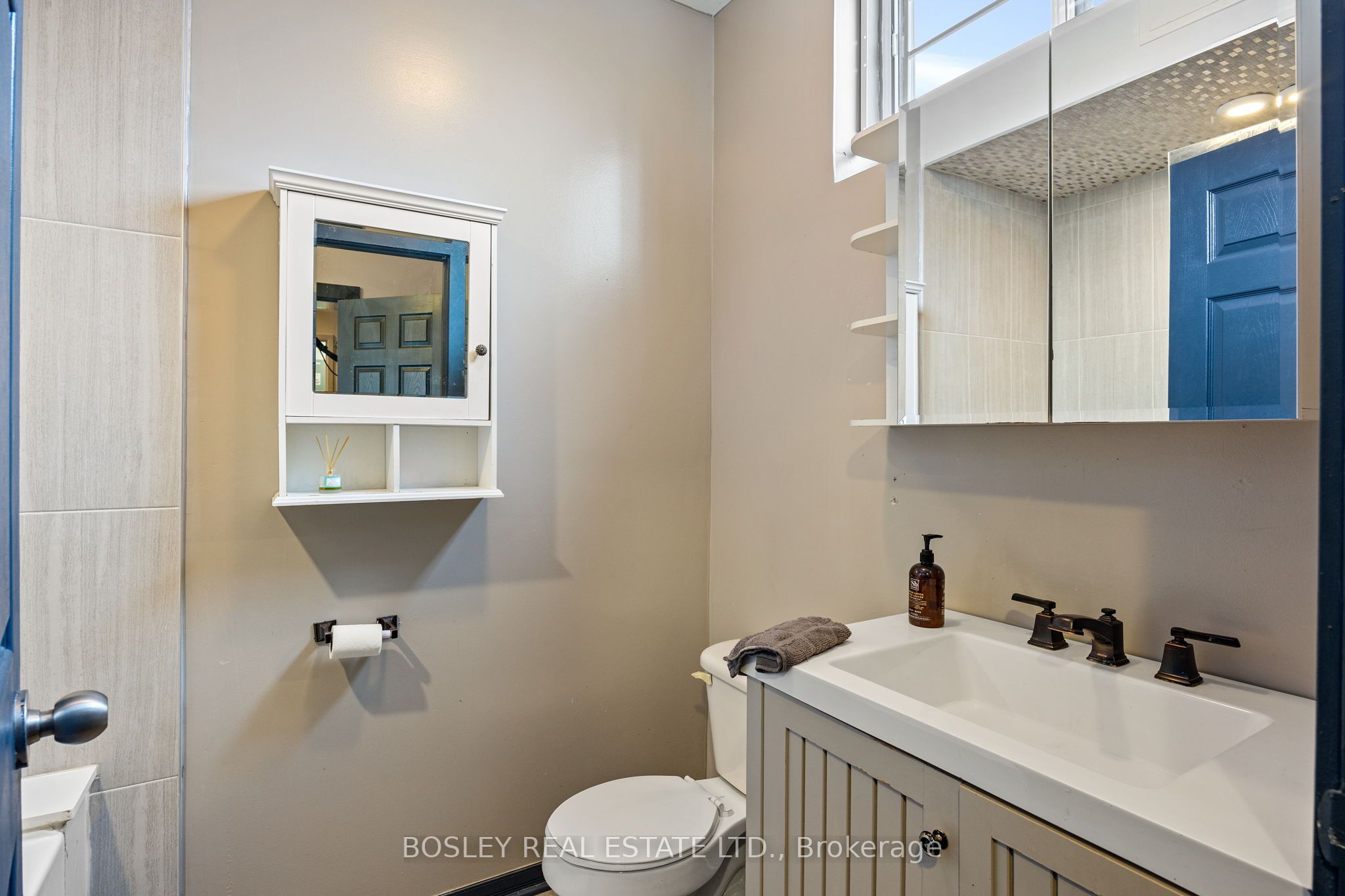 42 Eugene Street Property Photo 17