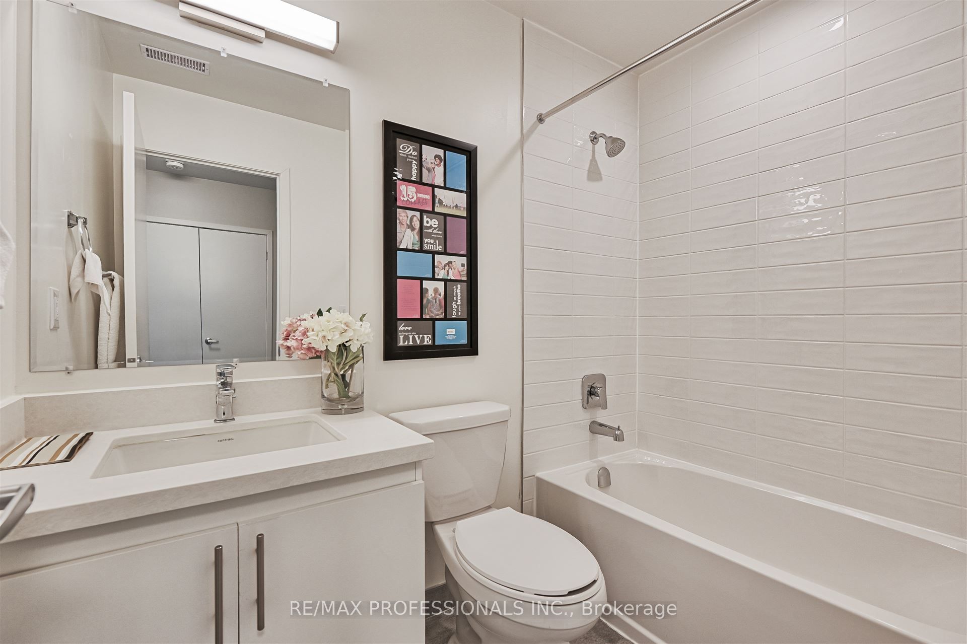 #138 - 62 Dixfield Drive Property Photo 19