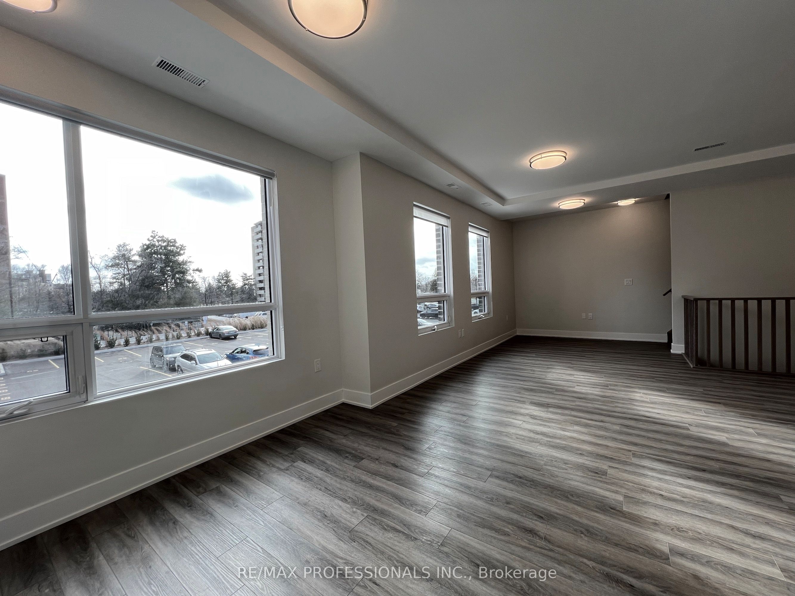 #120 - 62 Dixfield Drive Property Photo 14
