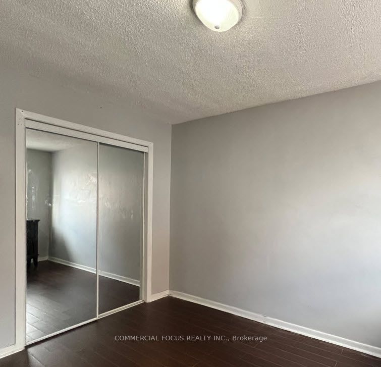 2346 Dufferin Street Property Photo 12