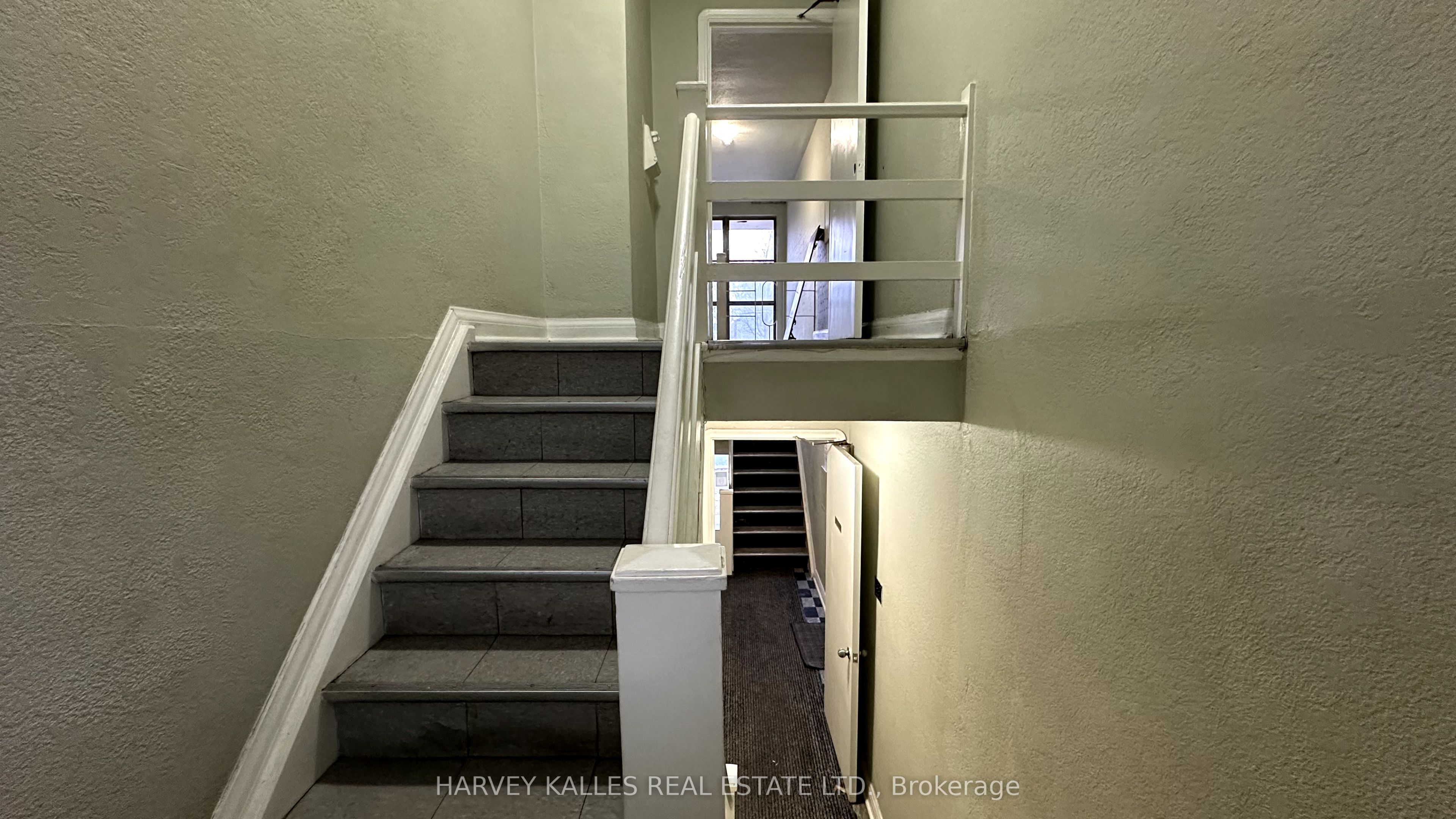 90 Trethewey Drive Property Photo 16