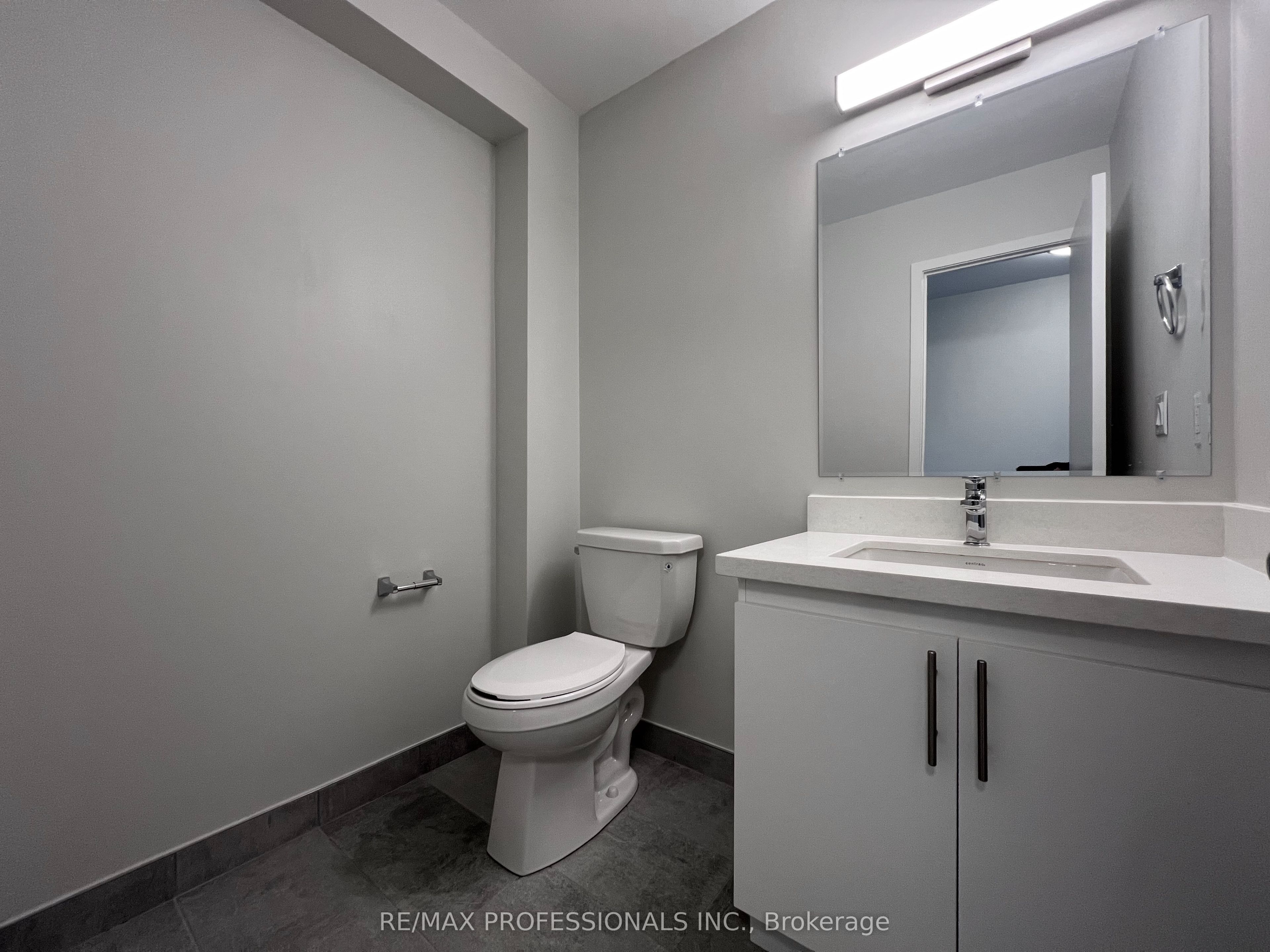 #131 - 62 Dixfield Drive Property Photo 10