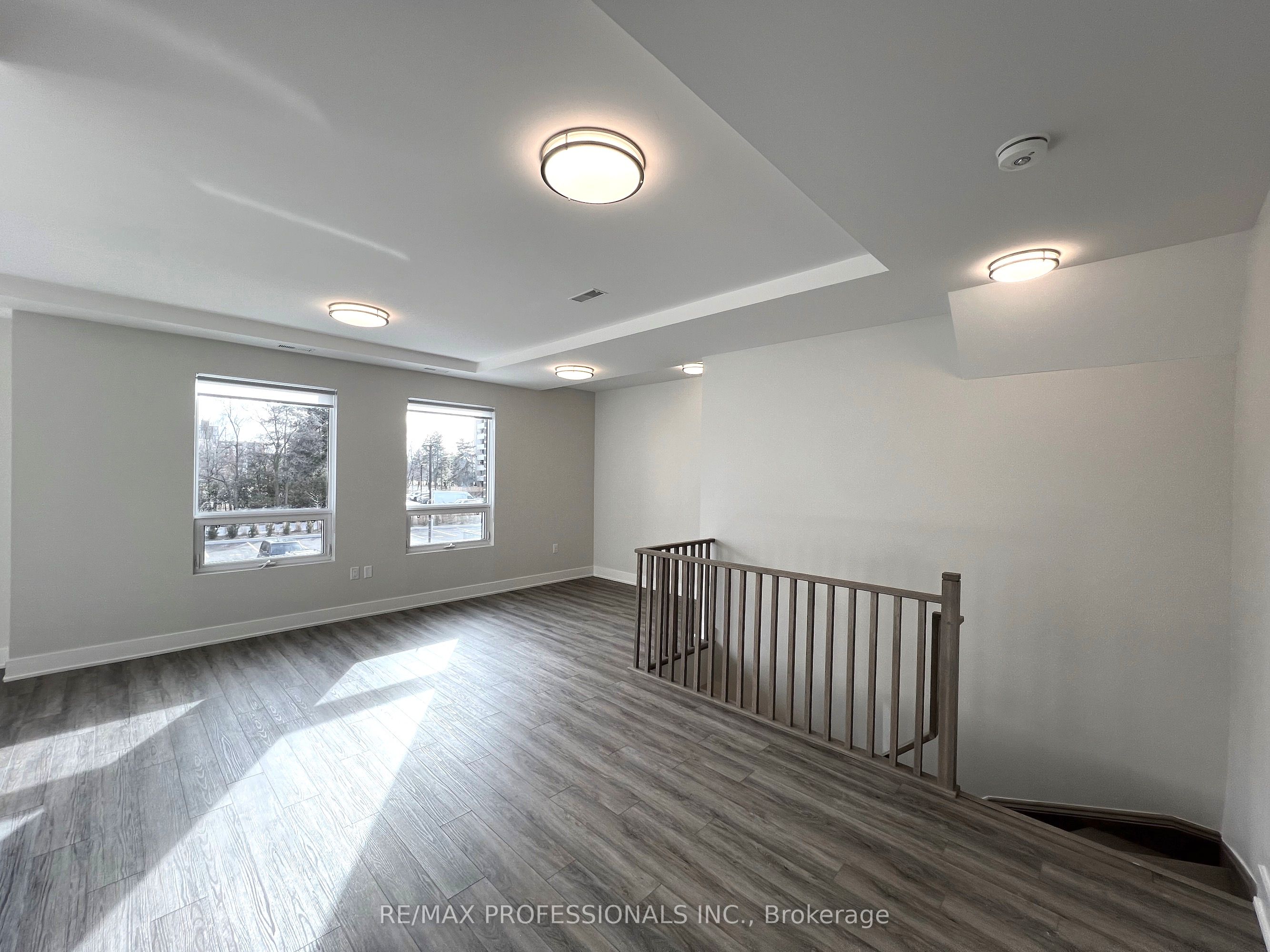 #102 - 62 Dixfield Drive Property Photo 5
