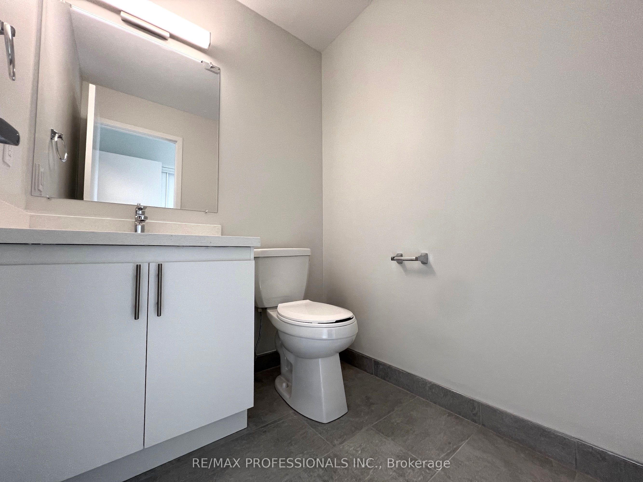 #102 - 62 Dixfield Drive Property Photo 12