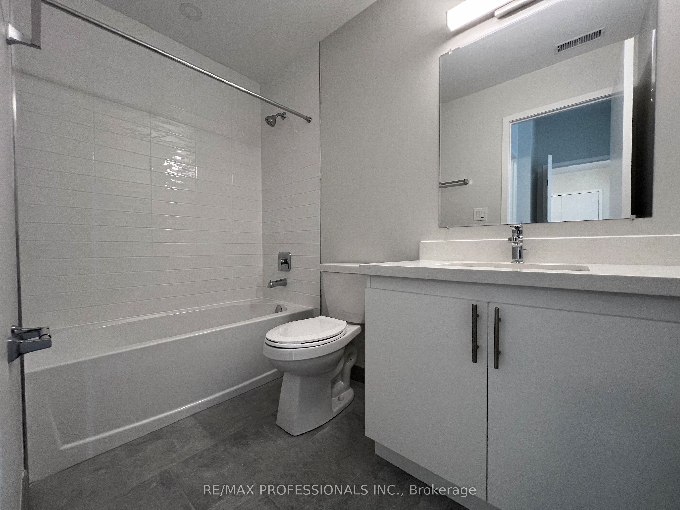 #102 - 62 Dixfield Drive Property Photo 24