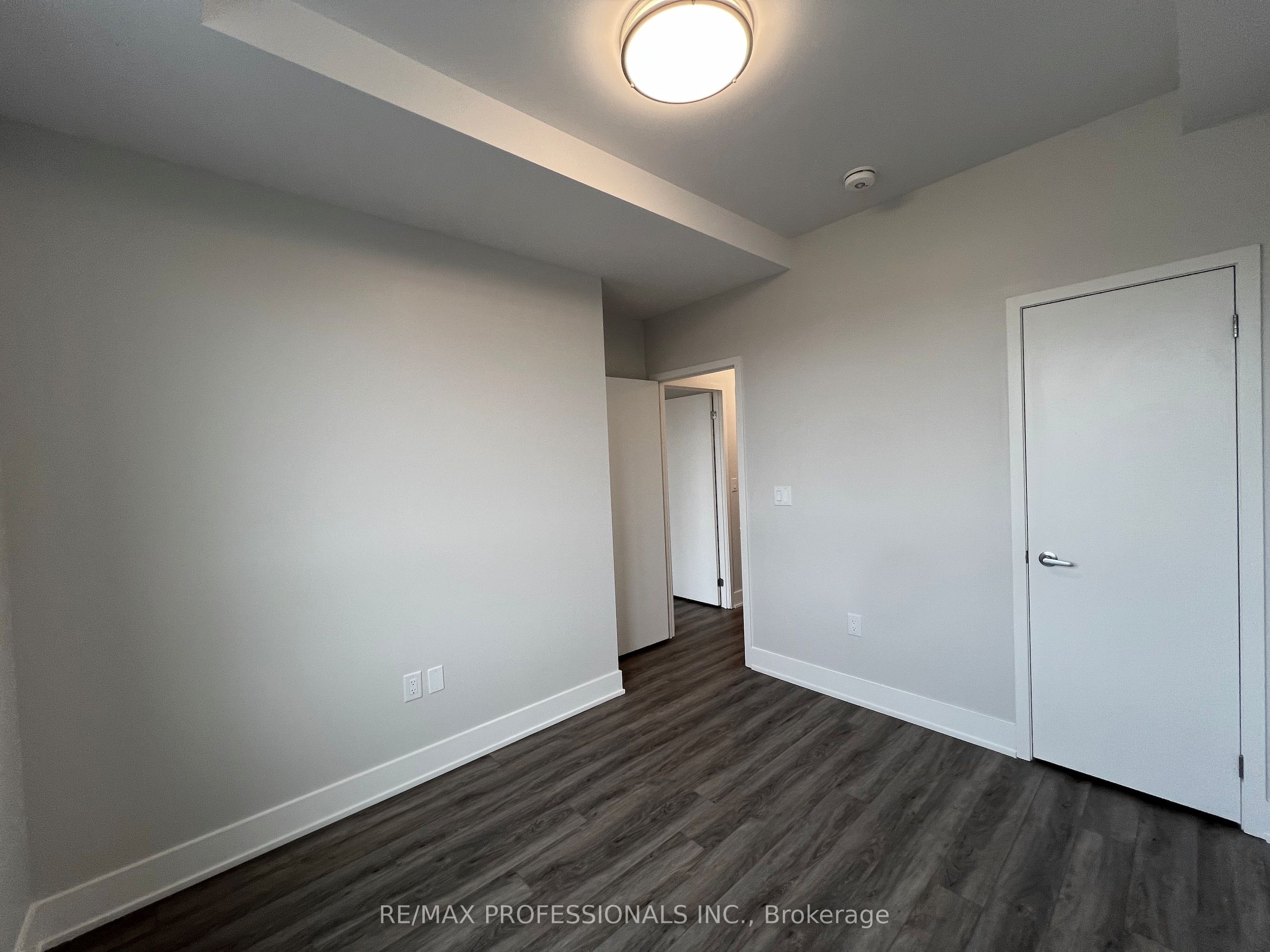 #115 - 62 Dixfield Drive Property Photo 15