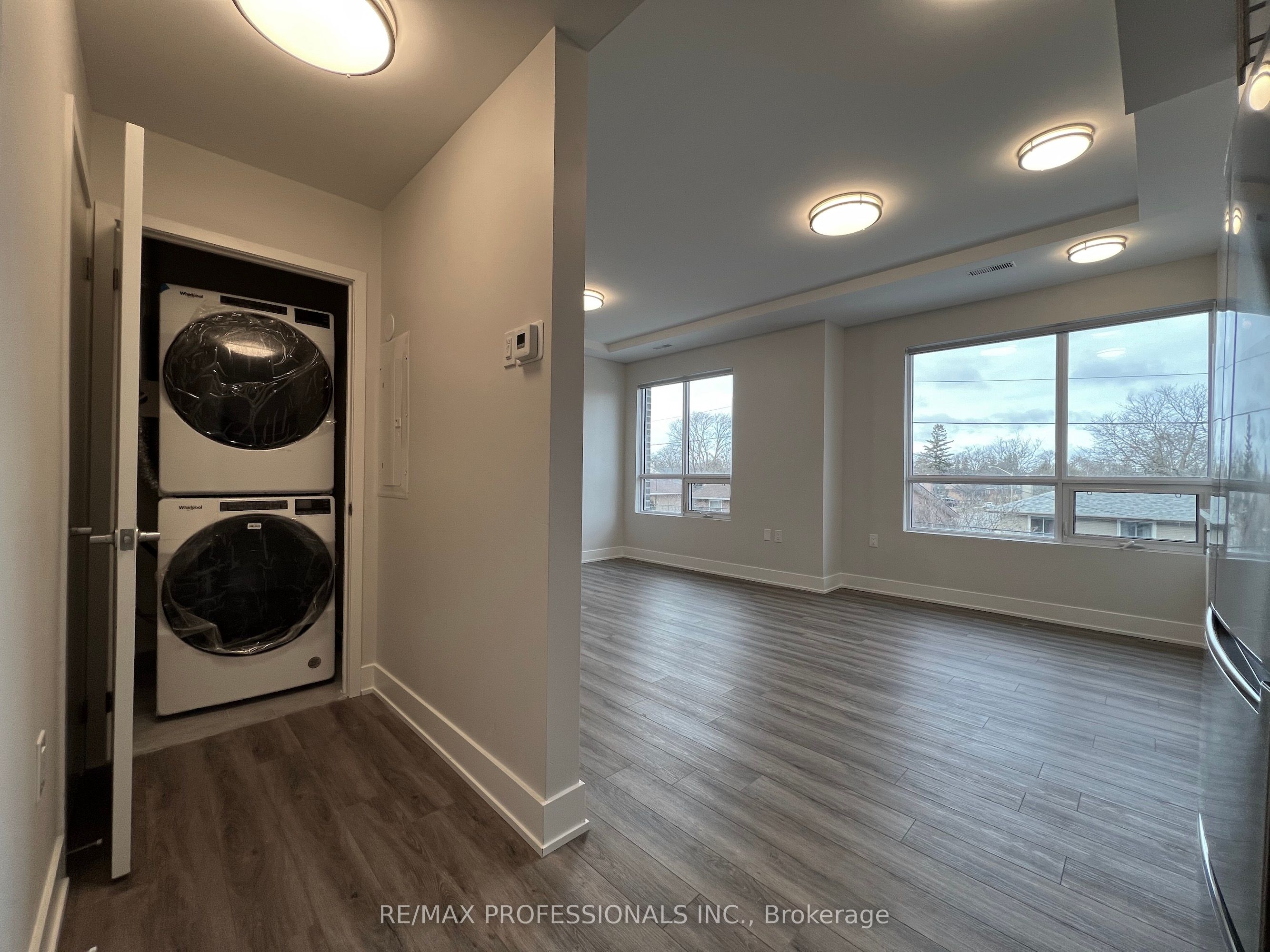 #110 - 62 Dixfield Drive Property Photo 2