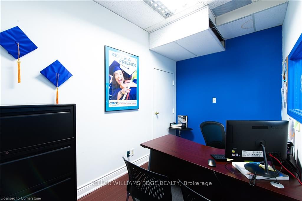 7200 Goreway Drive Property Photo 11
