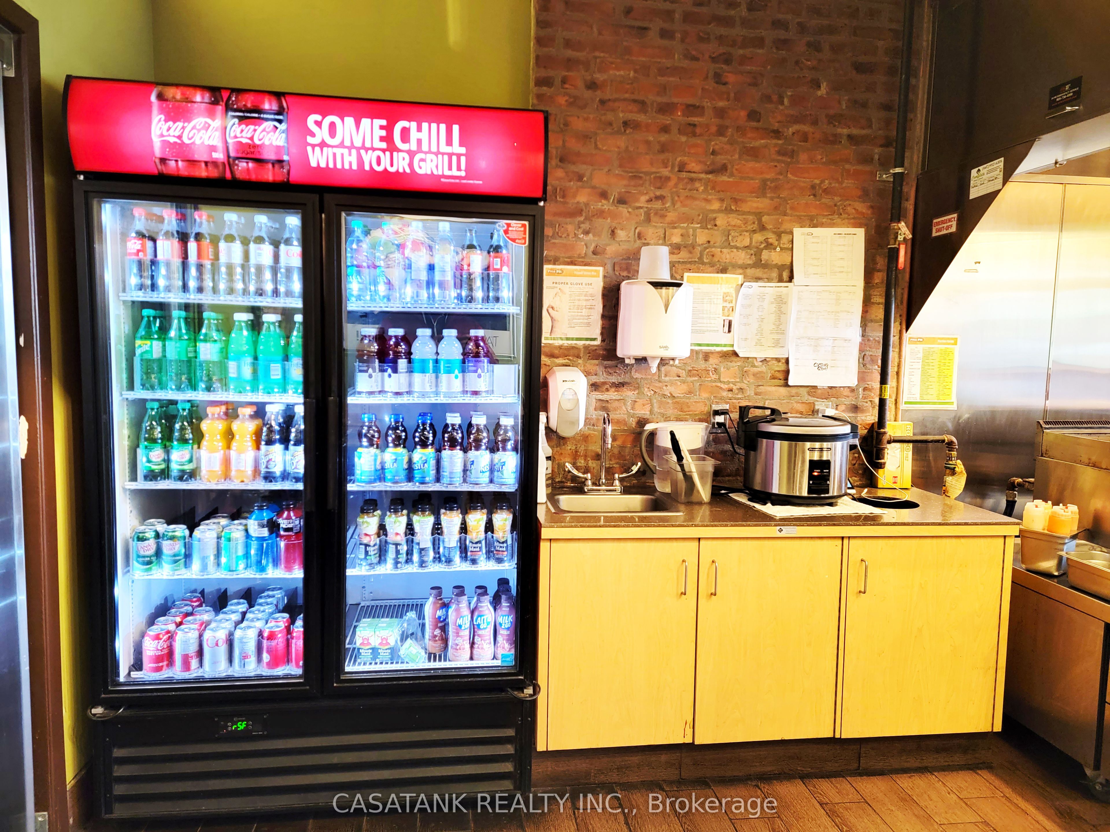 125 Lakeshore Road Property Photo 7