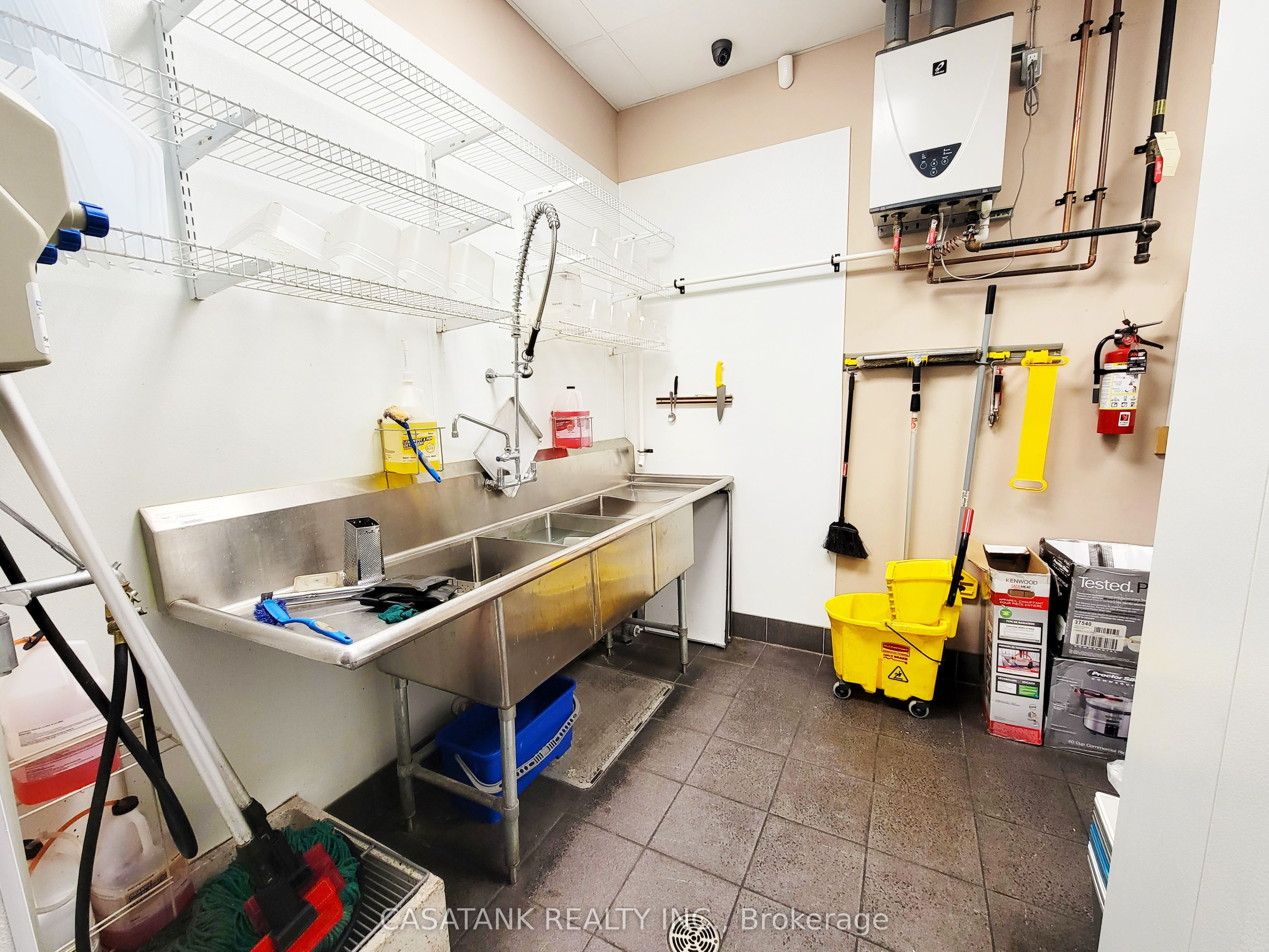 125 Lakeshore Road Property Photo 11